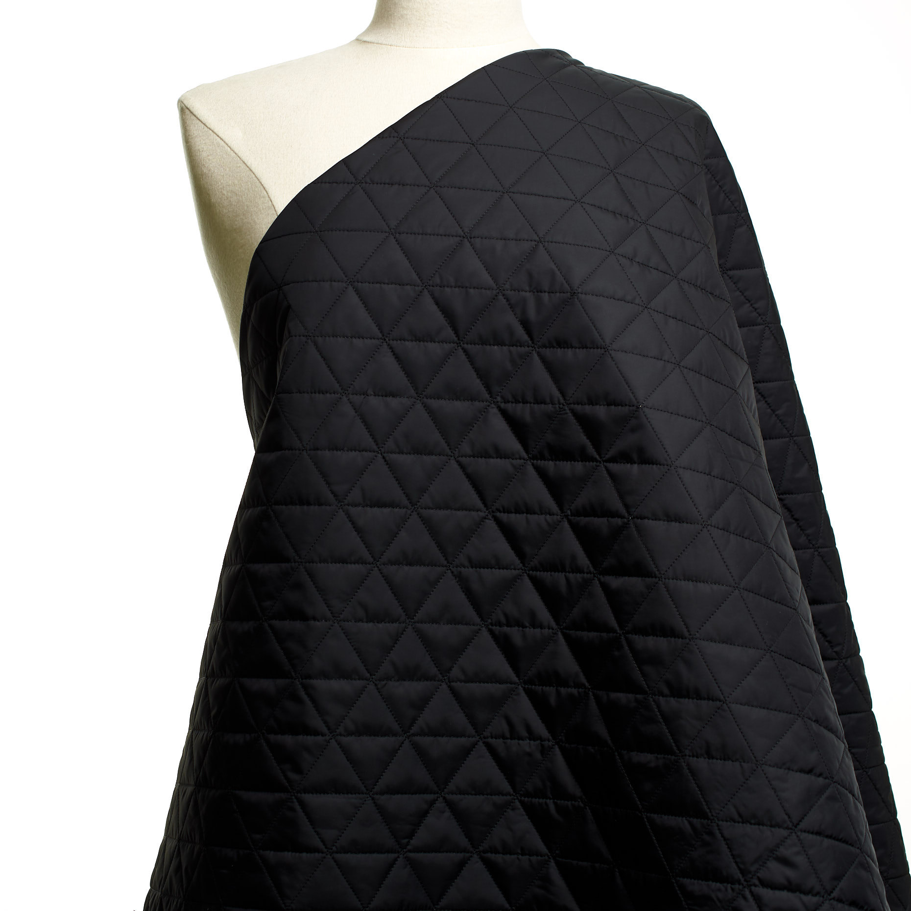 OUTDOOR, QUILTED, QUILTED, RAVEN BLACK (F000044244) - Mannequin