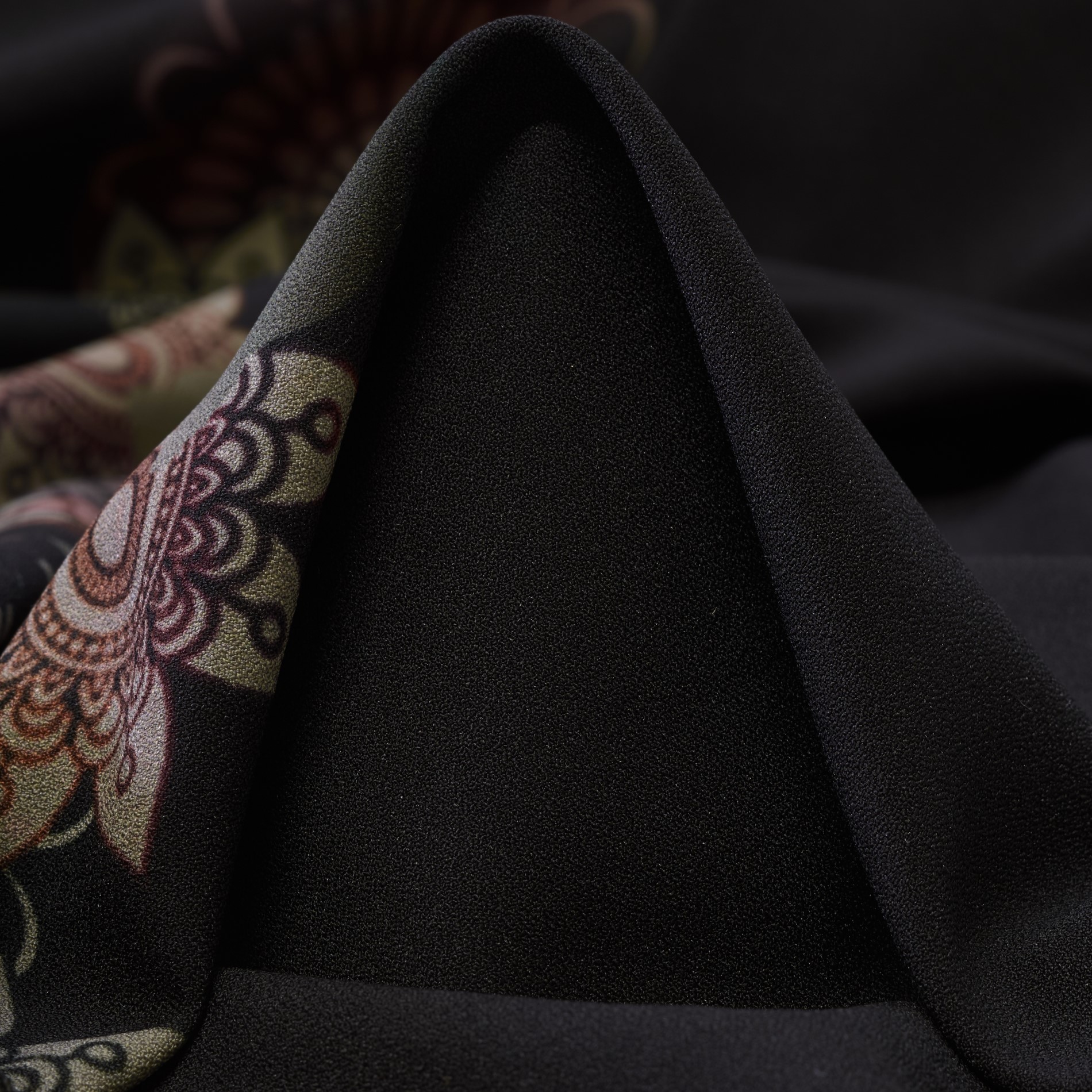 CRÊPE DE CHINE, PRINTED, WINEBERRY (F000031262)