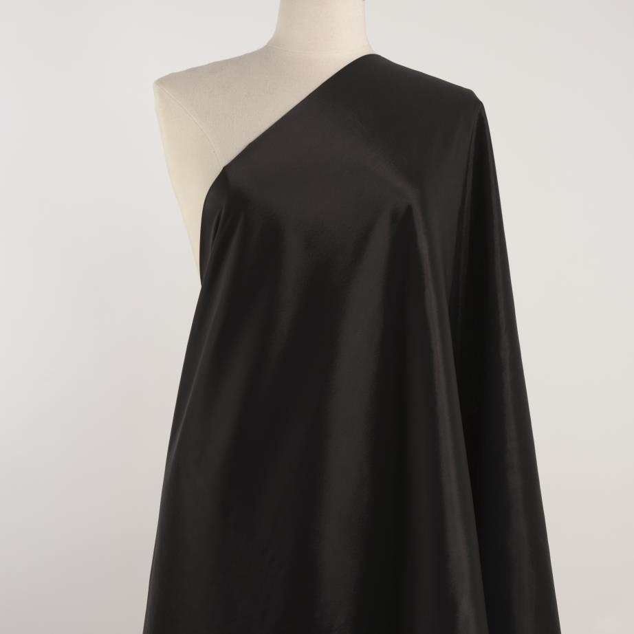 CRÊPE DE CHINE, ELASTIC, JET BLACK (F000027449) - Mannequin
