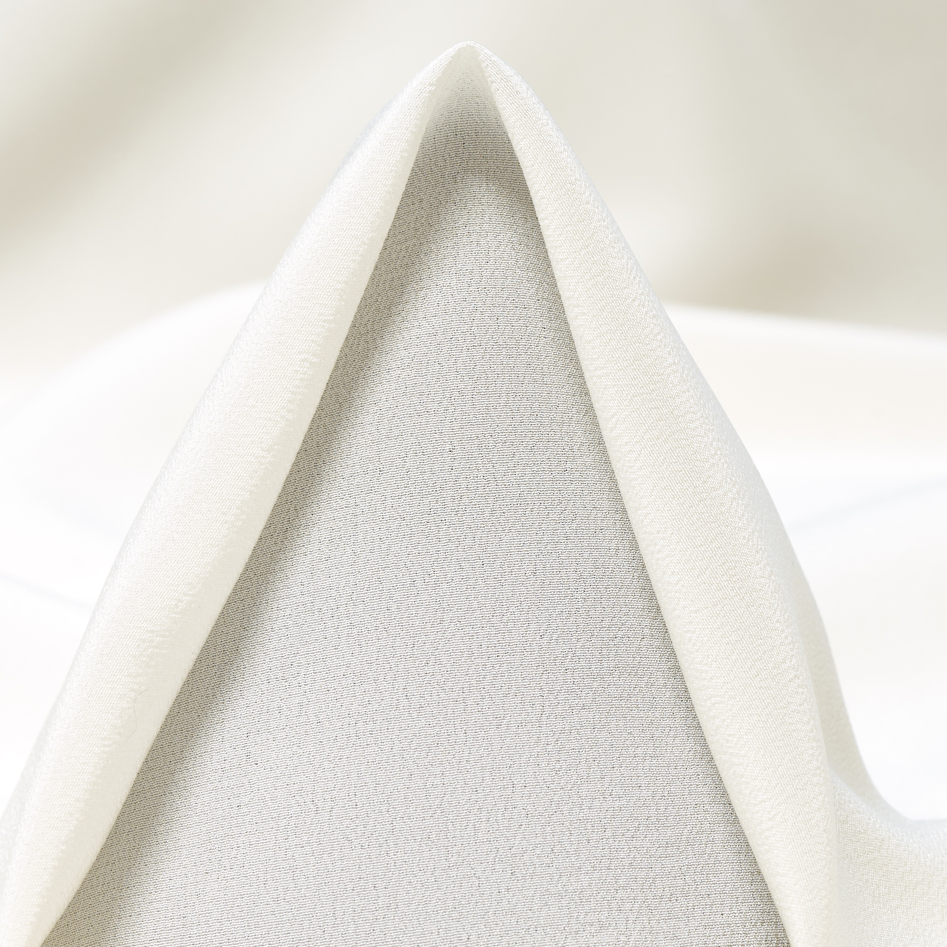 CRÊPE DE CHINE, SILK, BRILLIANT WHITE (F000048922)