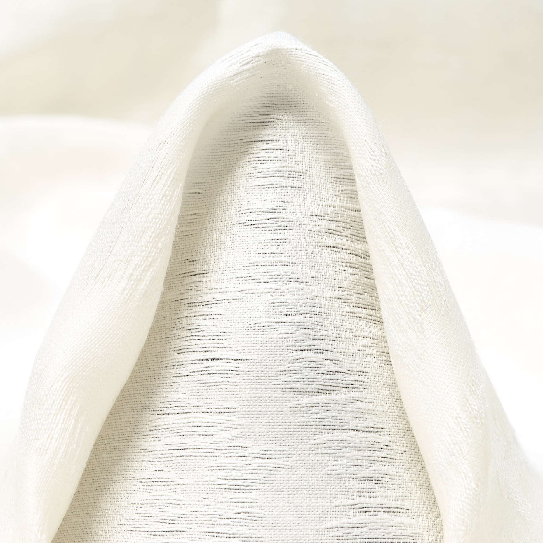 JACQUARD, MOIRÉ, SILK, LUCENT WHITE (P000005090)