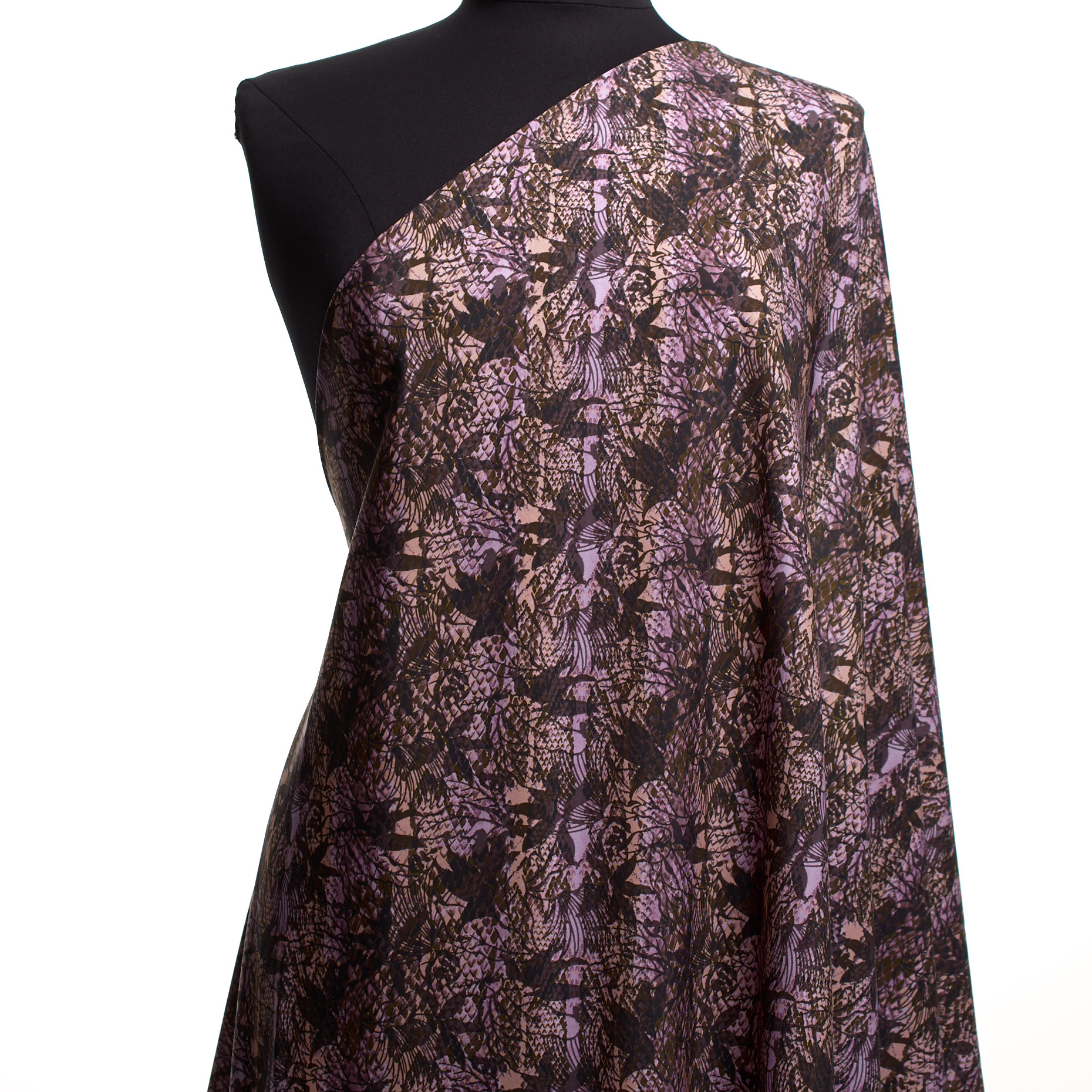 TECHNO JERSEY, PRINTED, HIGH ELASTICITY, SPARROW&STRAWBERRY CREAM (F000041349) - Mannequin