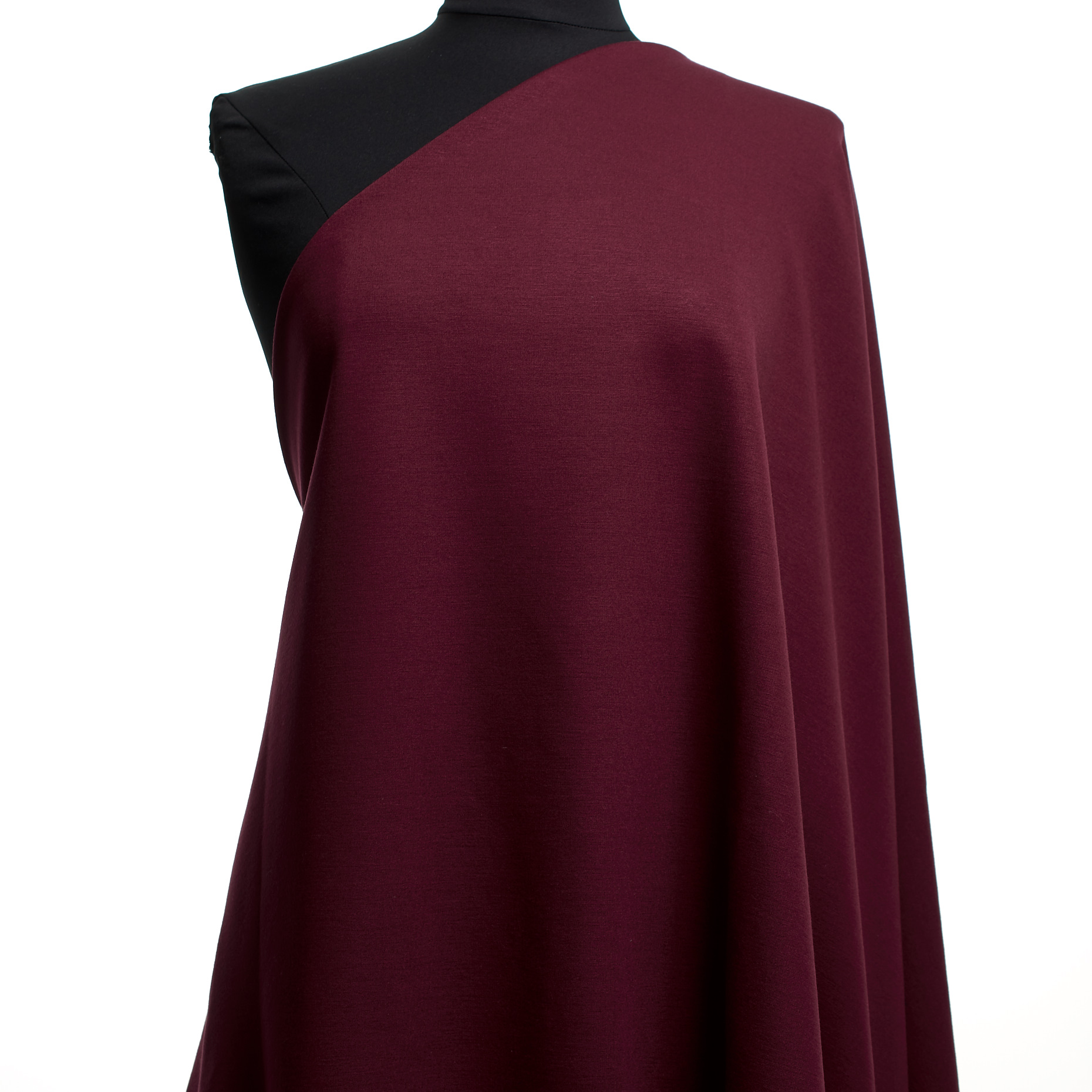 JERSEY, COTTON, RED PLUM (F000048166) - Mannequin