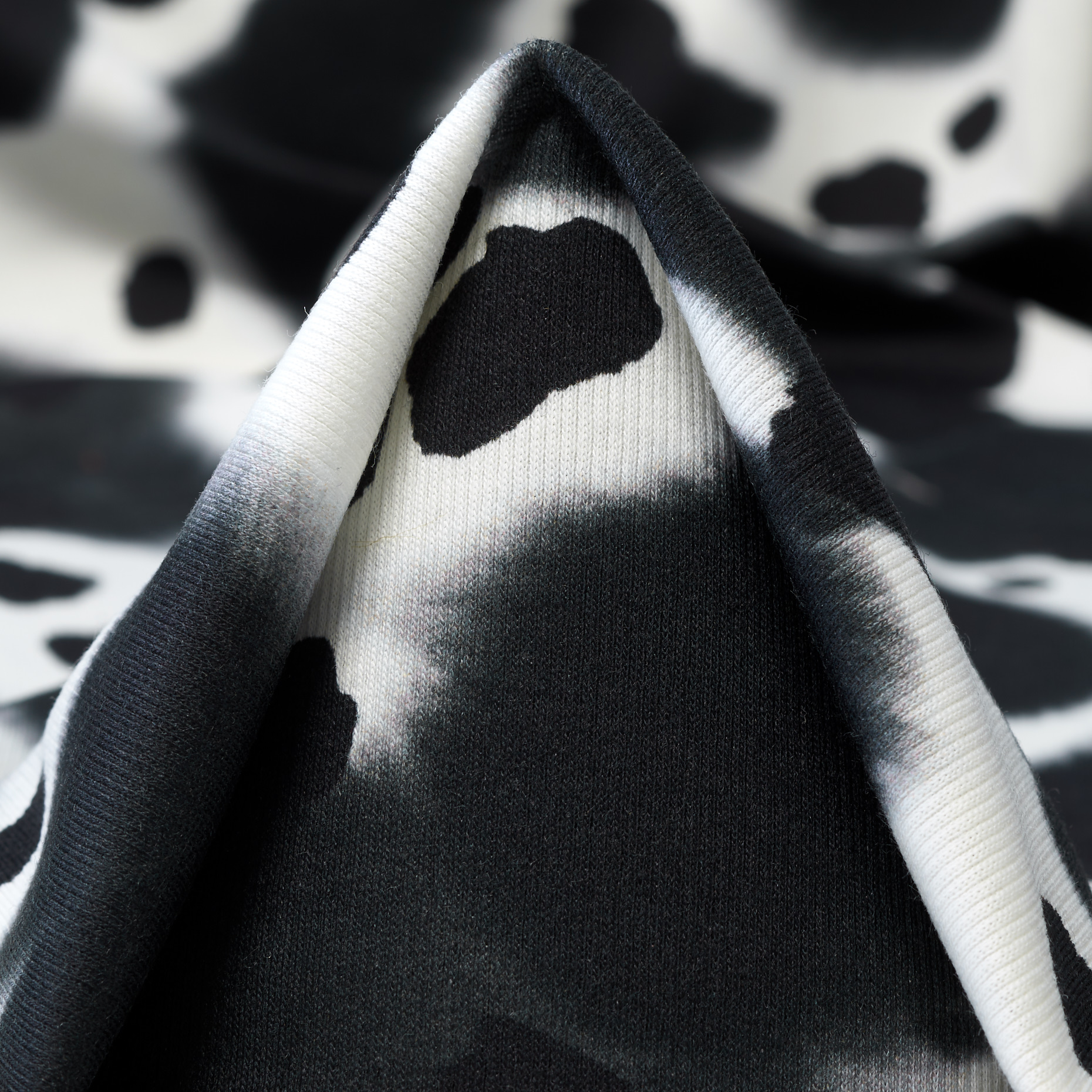 Prążkowany jersey, Bawełna, Wydrukowany, Raven Black&Vaporous Gray (F000047110)