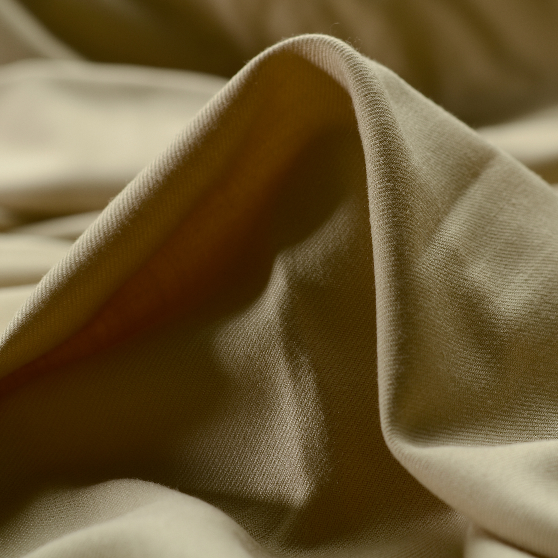 TWILL, VISCOSE, COTTON BLEND, CREME BRÛLÉE (F000015948)