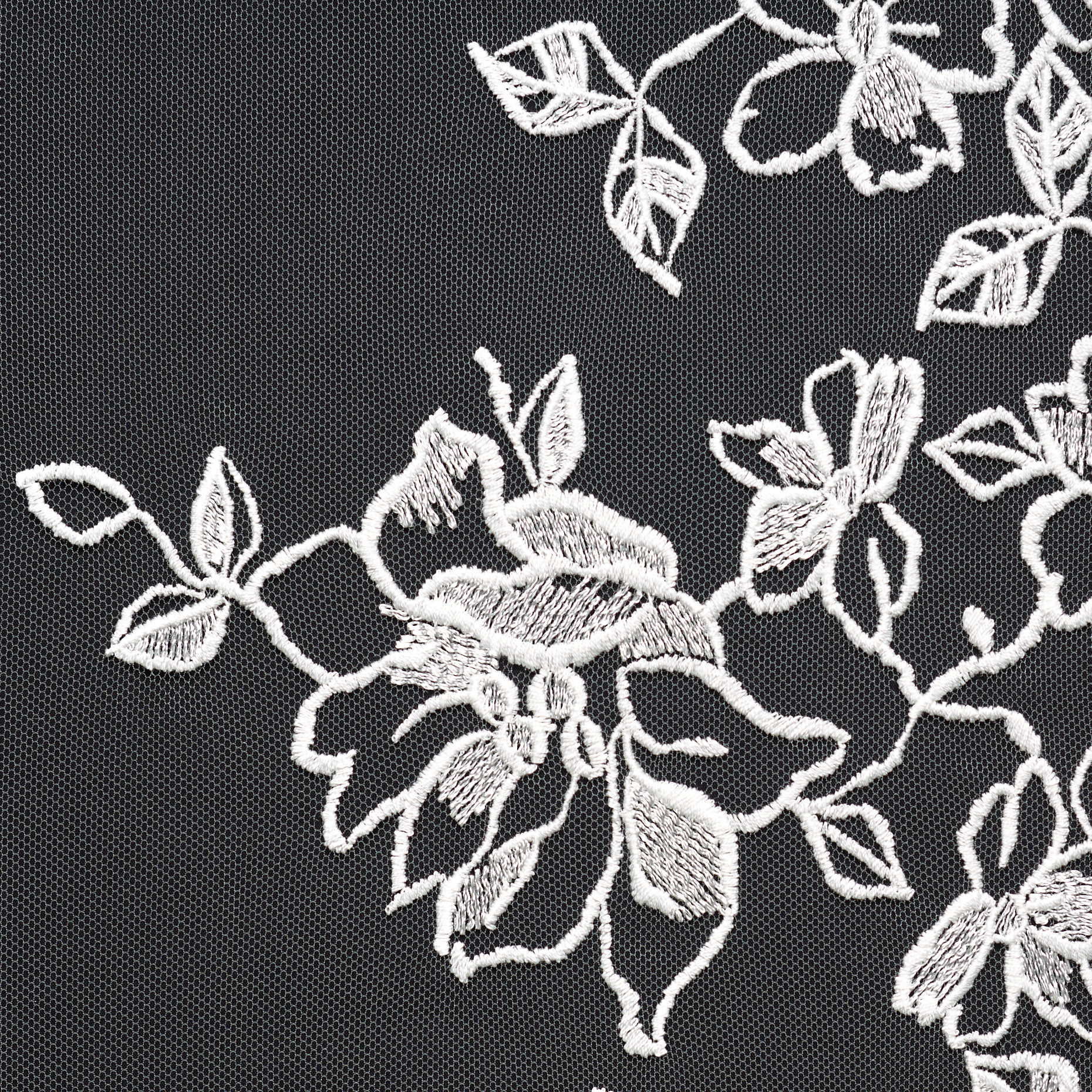 Tiul, Haftowane, Kwiatowy, Snow White (B0000068) - Tkana