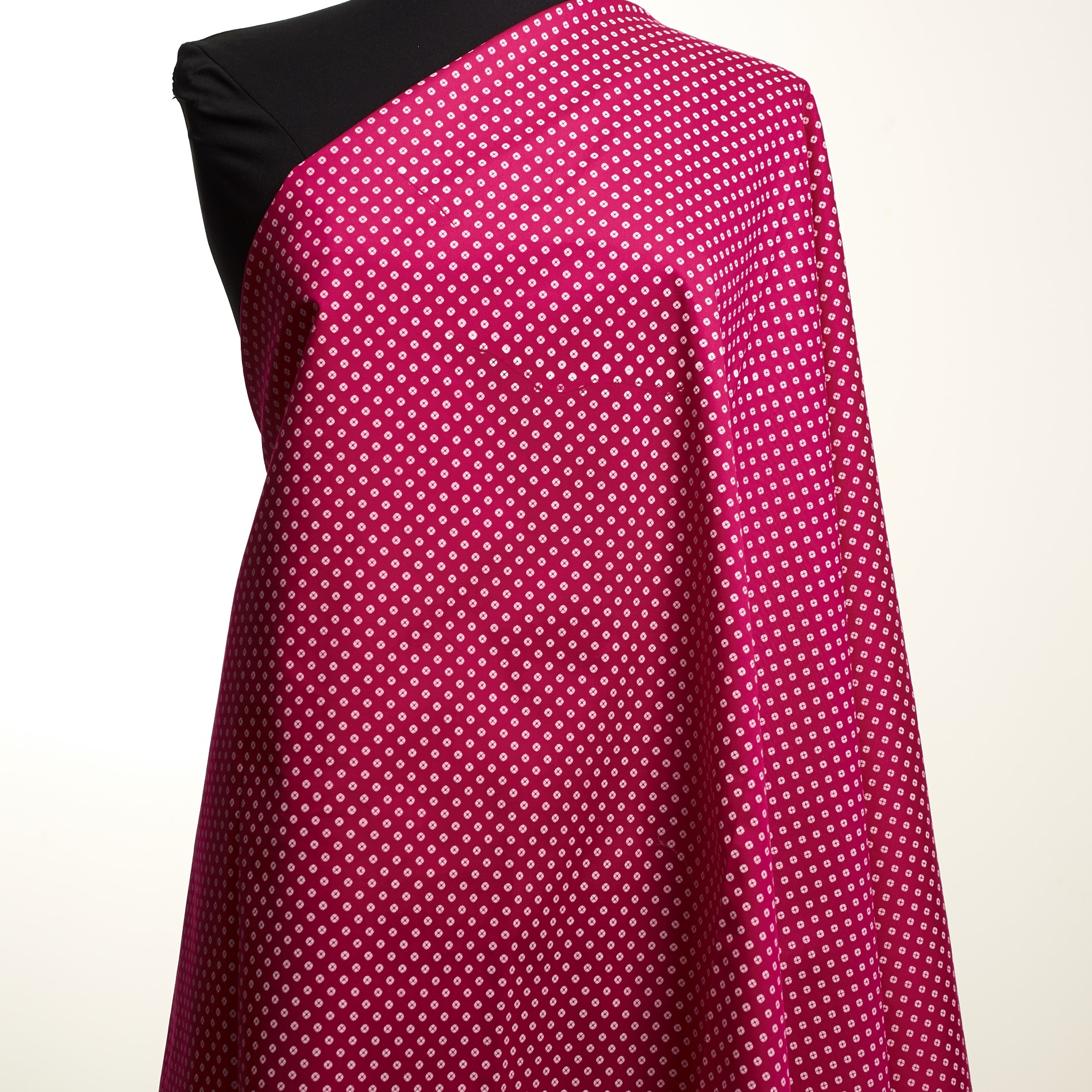 COTTON, ELASTIC, PRINTED, MAGENTA (F000031142) - Mannequin