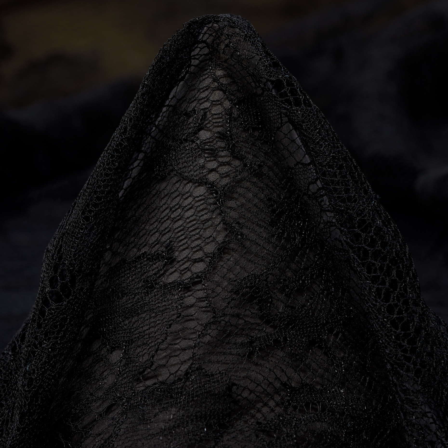 LACE, VISCOSE BLEND, JET BLACK (F000048711)