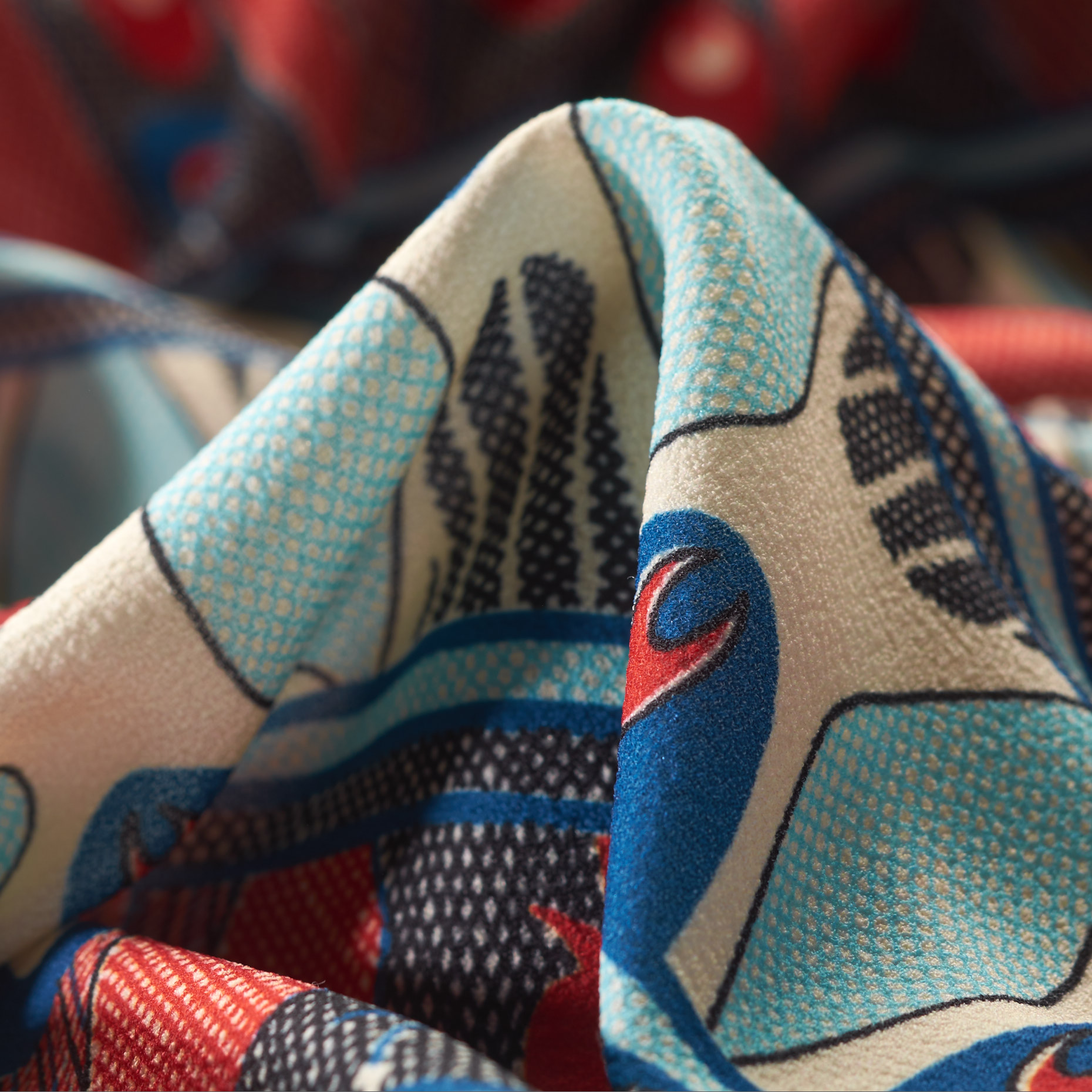 CRÊPE, ELASTIC, ANTIQUE WHITE&BLUE GLASS (F000026575)