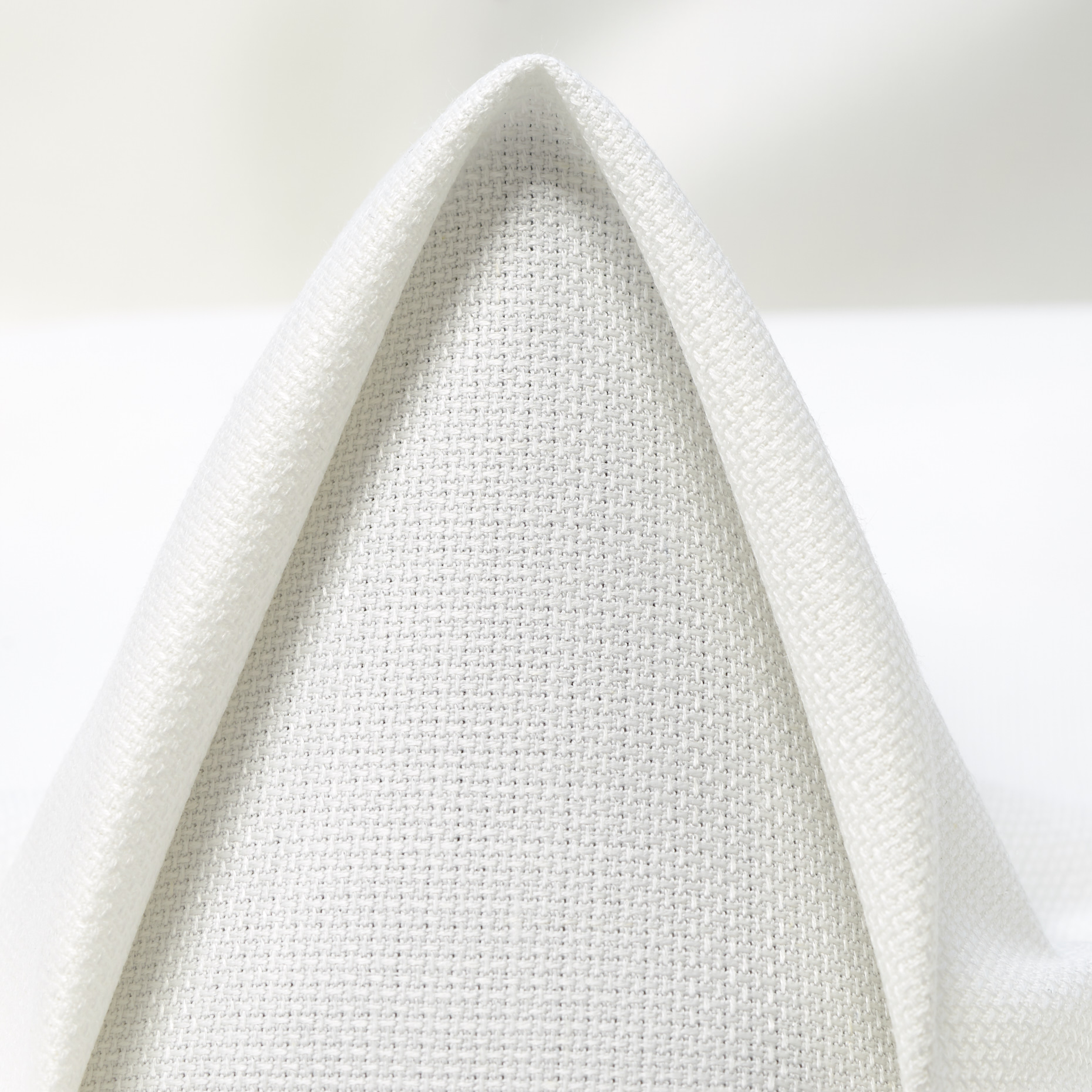 WOOL, MICRO STRUCTURE, BRILLIANT WHITE