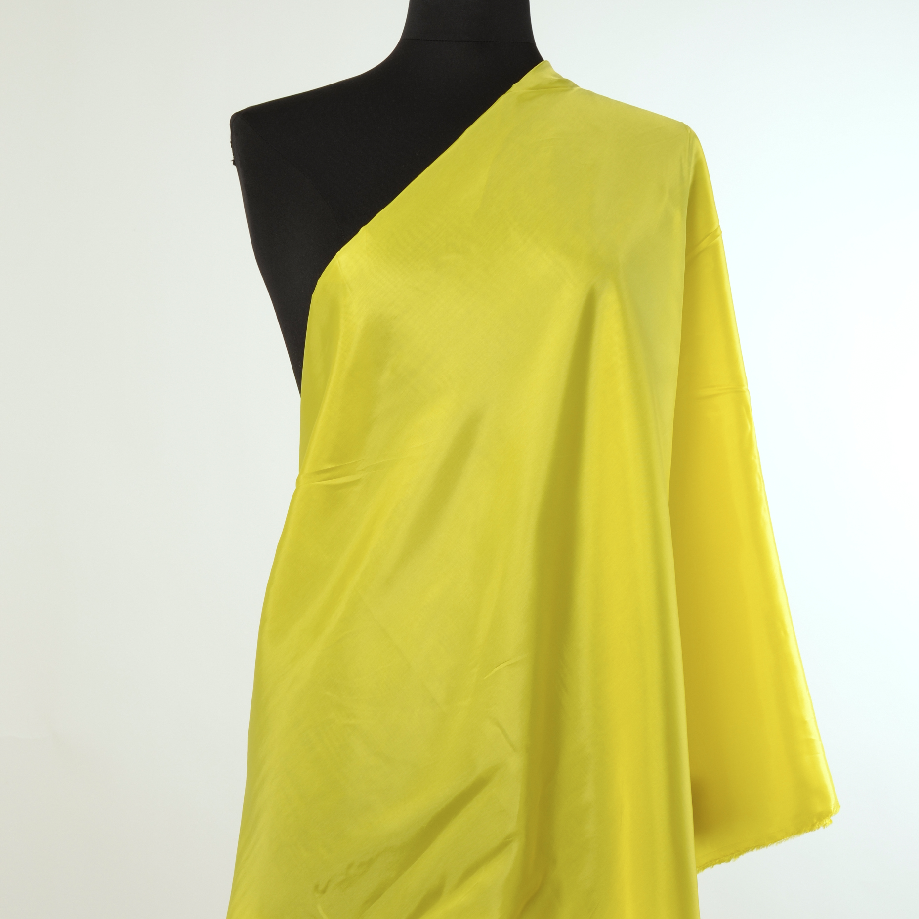 Купра, Подкладка, Canary Bird (F000018223) - Манекен