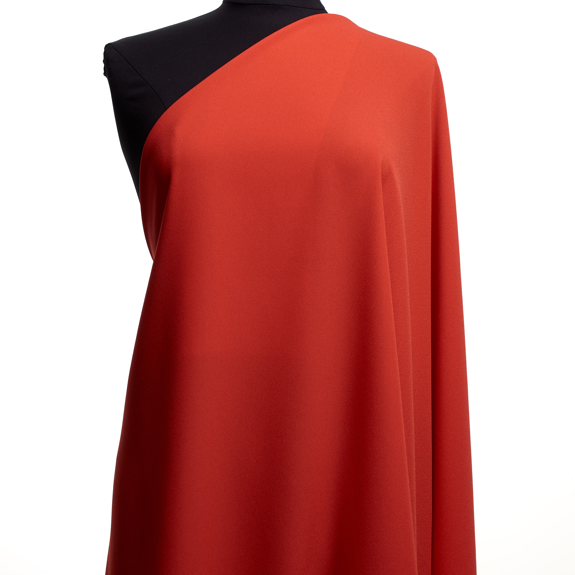 CRÊPE, SATIN, CORAL RED (F000043809) - Mannequin