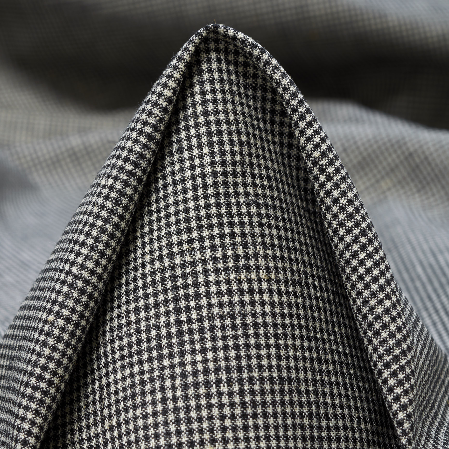 VIRGIN WOOL, COTTON BLEND, CHECK, RAVEN BLACK&SNOW WHITE