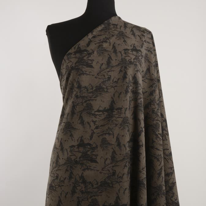 VISCOSE BLEND, PRINTED, PRINTED, LIGHT TAUPE&ANTHRACITE (AQ000024) - Mannequin