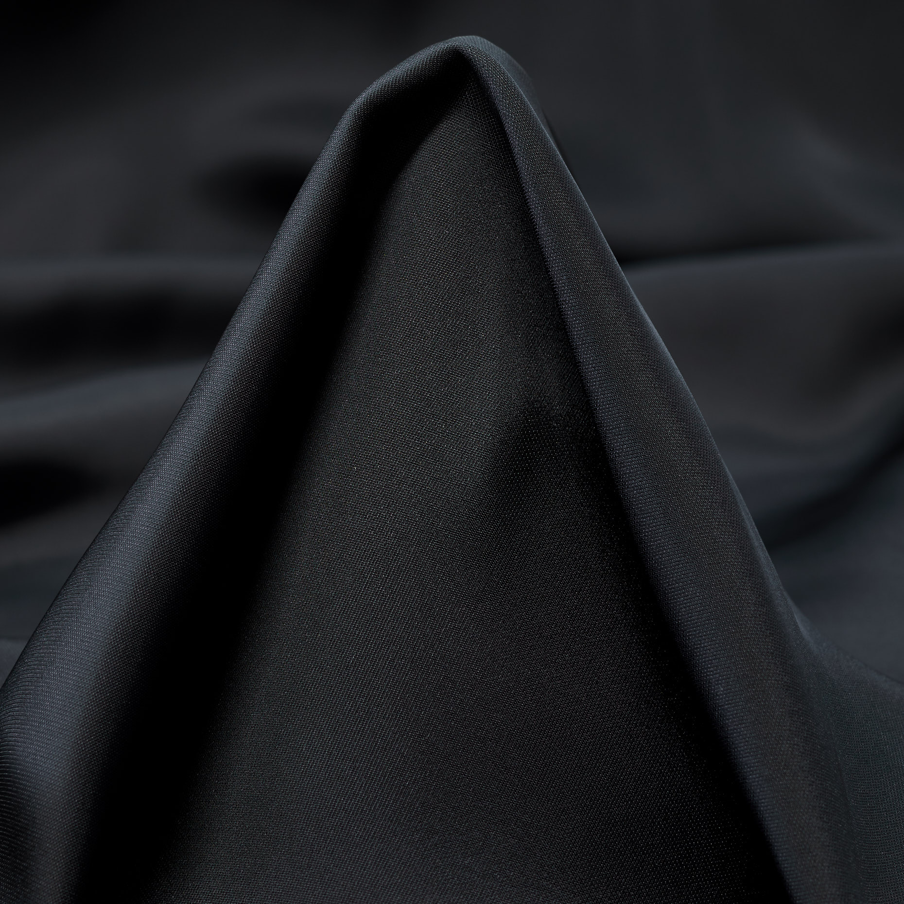SATIN, BLACK BEAUTY (F000043376)