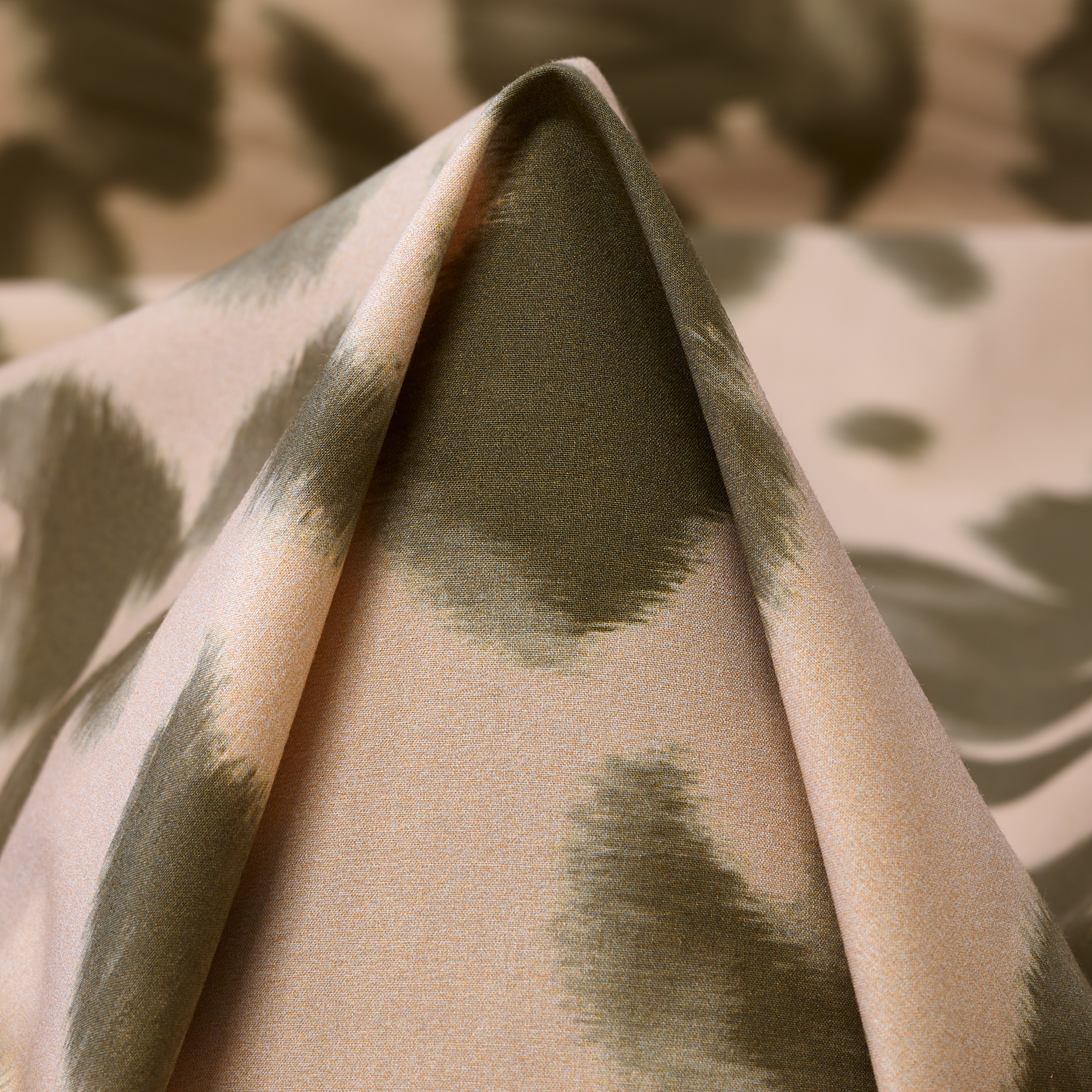 POPLIN, COTTON, PRINTED, PINK MARSHMALLOW&COVERT GREEN (F000049471)