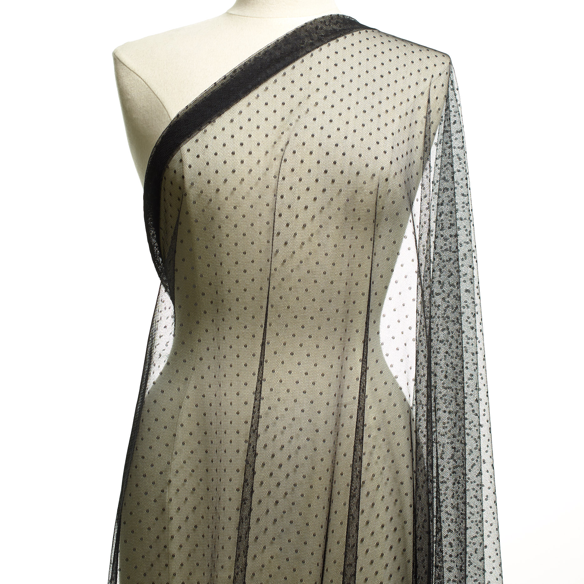 Тюль, Горох, Raven Black (F000040894) - Манекен