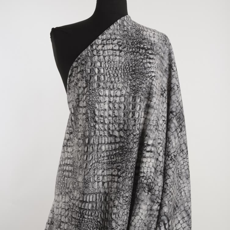 JERSEY, PRINTED, CAVIAR (F000027543) - Mannequin