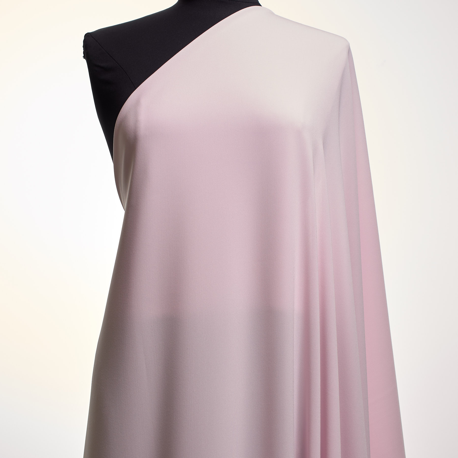 CRÊPE, TRIACETATE, PINK MARSHMELLOW (F000041891) - Mannequin