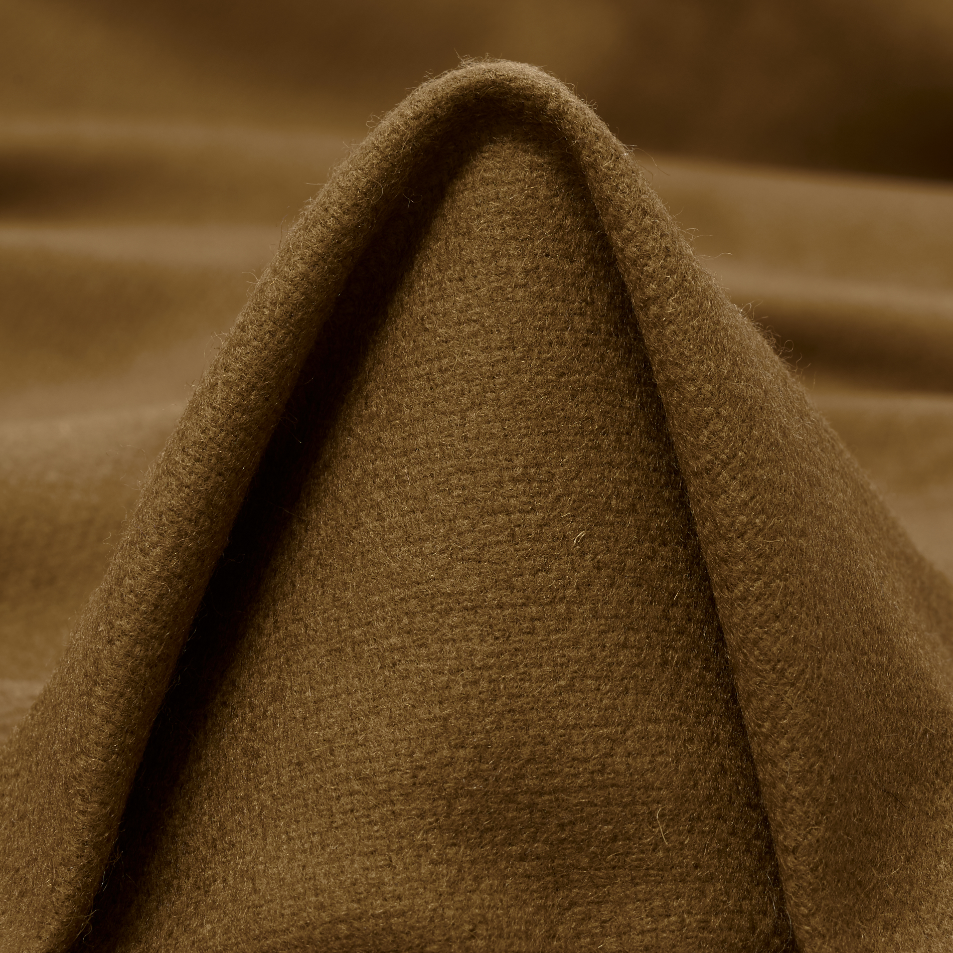 WOOL, MICRO DESIGN, BROWN SUGAR