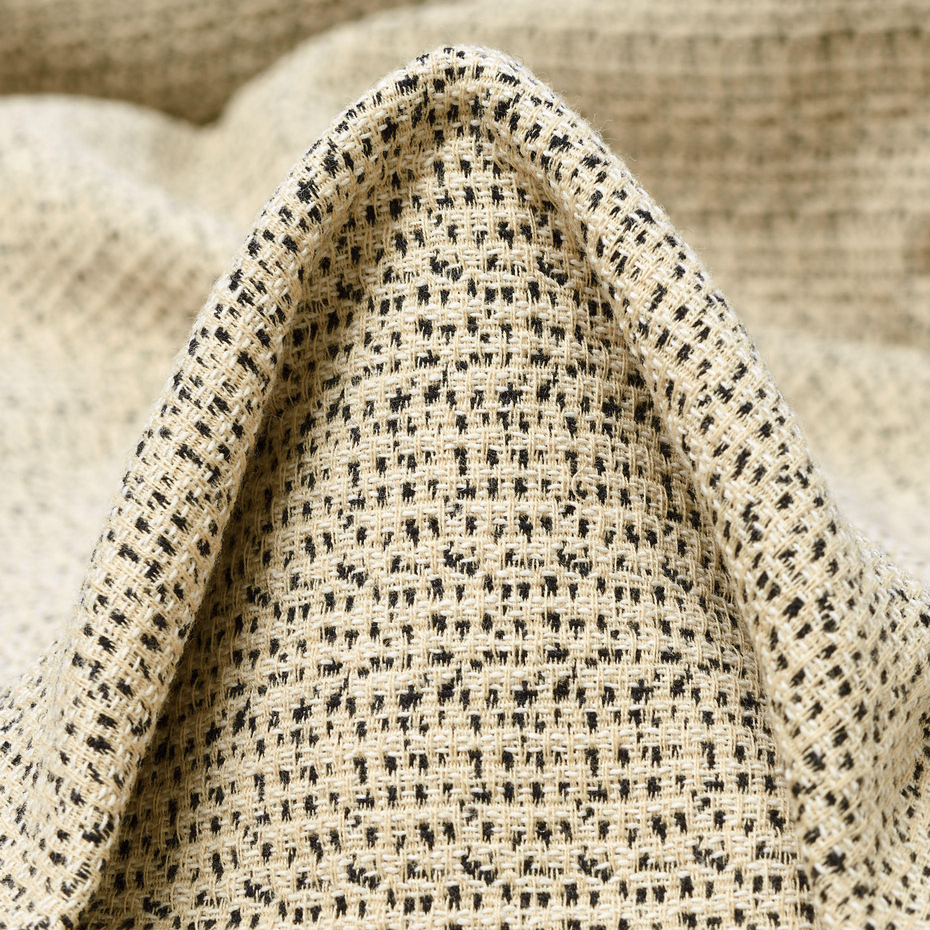 JACQUARD, COTTON, VISCOSE, VANILLA ICE&RAVEN BLACK (F000042568)