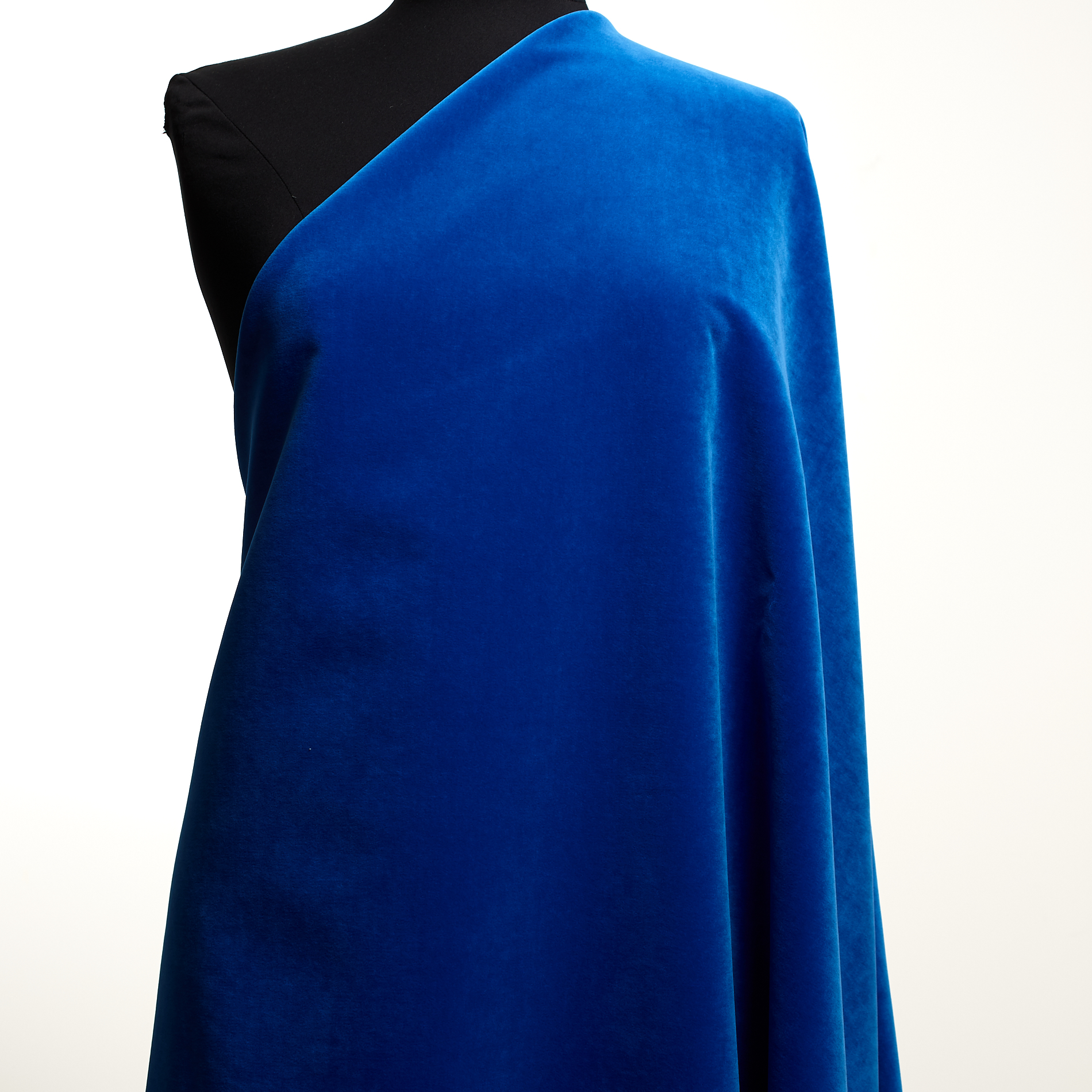 Terciopelo, Algodón, Dazzling Blue (C0002390) - Maniquí