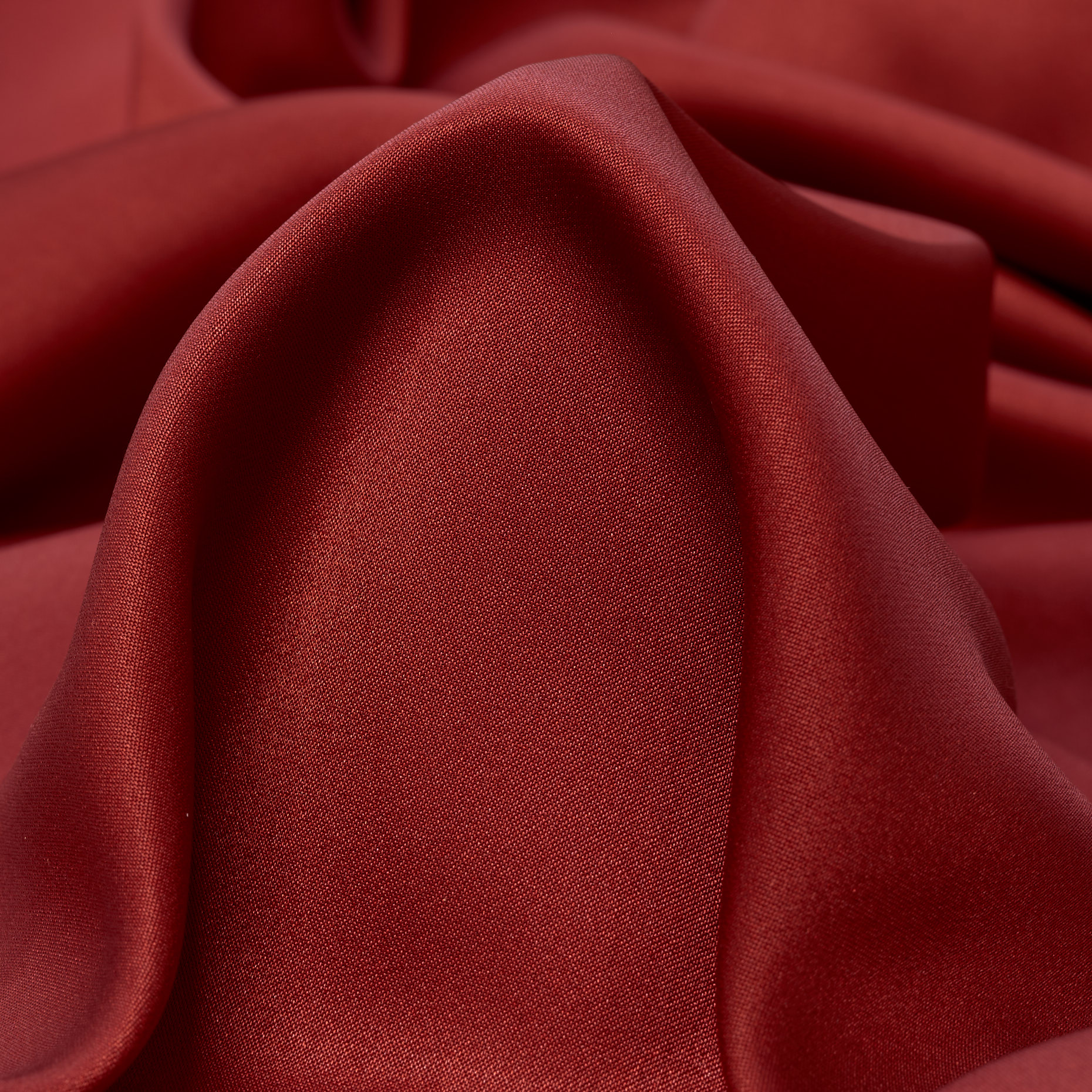 Satin, Seide, Savvy Red (F000039347)