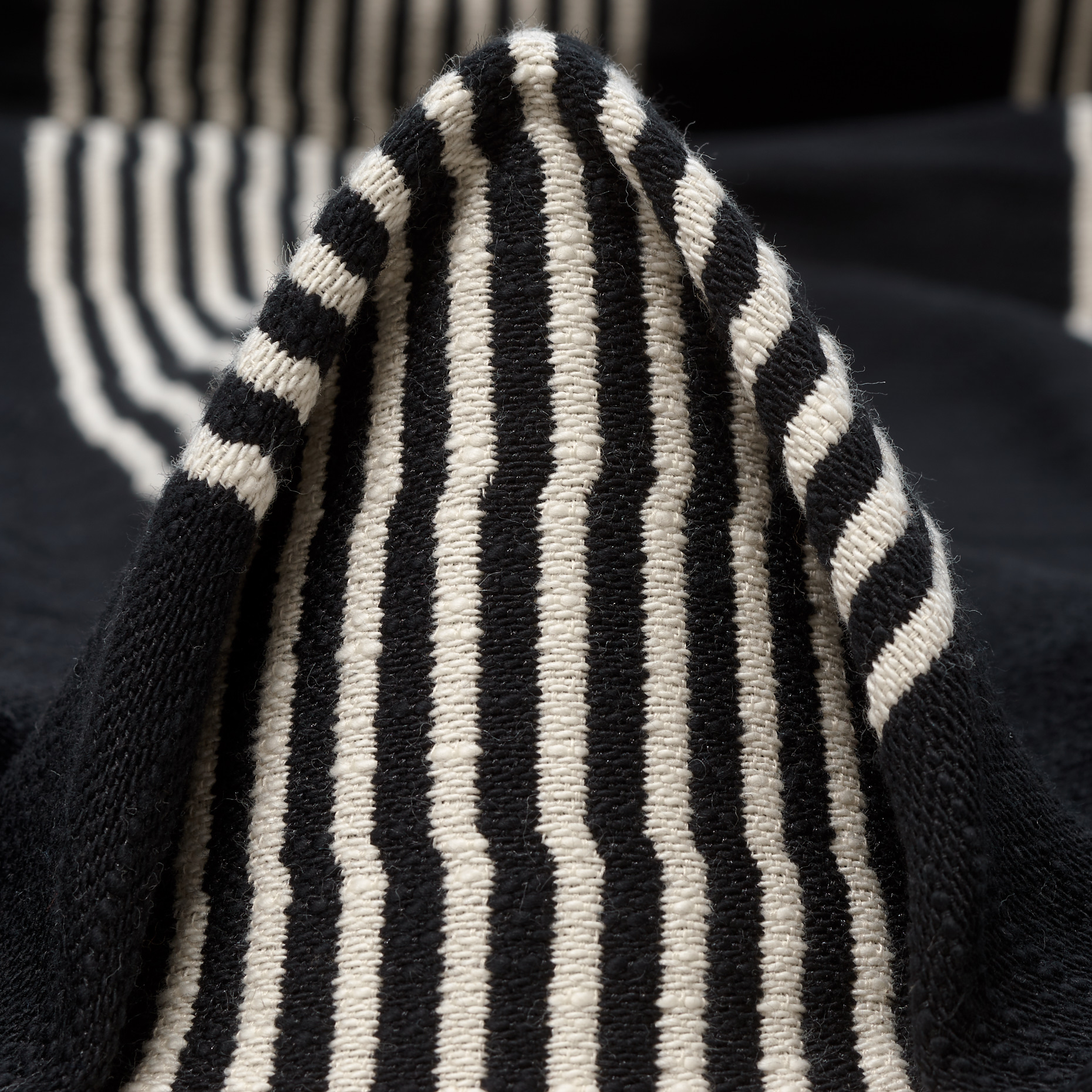 Jacquard, Baumwolle, Geometrisches Design, Vanilla Ice&Raven Black (P000004310)