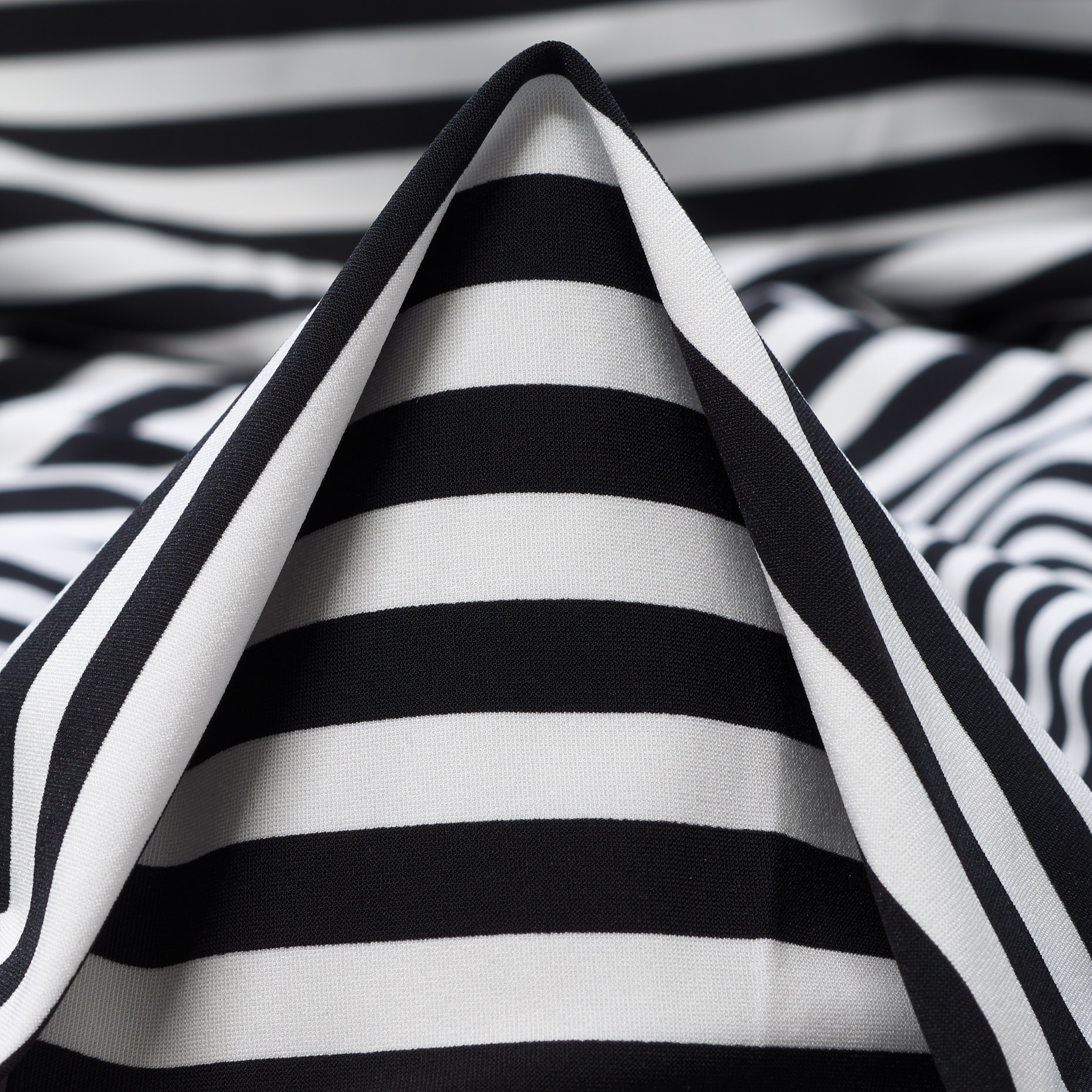 Techno Jersey, Rayas, Alta Elasticidad, Raven Black&Brilliant White (F000041326)