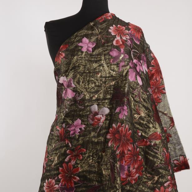 Jacquard, Soie Mixte, Métallique, Red Alert&Covert Green (P2-0001510) - Mannequin