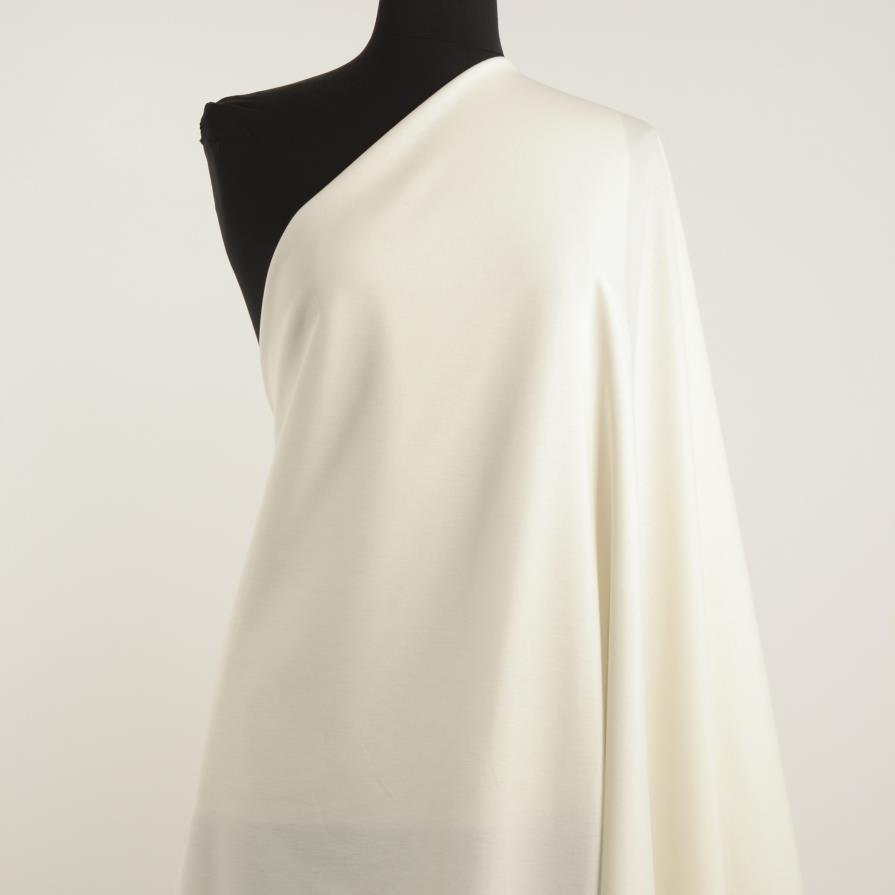 TECHNO JERSEY, COATED, TONE ON TONE, IVORY (F000027348) - Mannequin