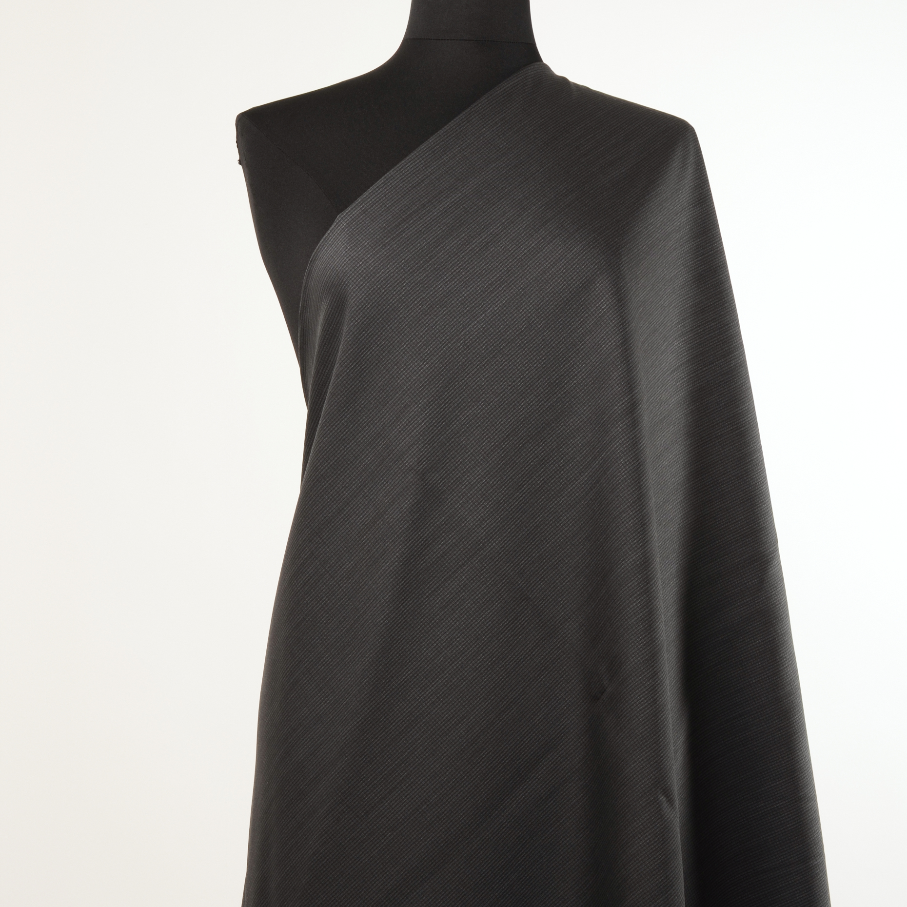 Тонкая Шерсть, Мелкий рисунок, Меланж, Blackened Pearl (F000013671) - Манекен