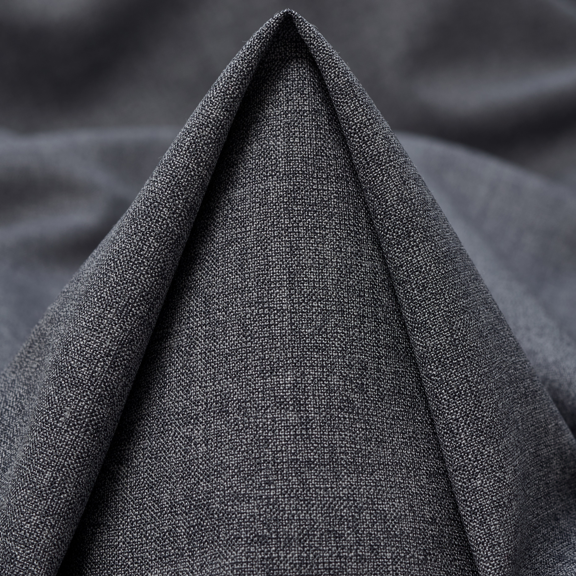 COOL WOOL, VIRGIN WOOL, MELANGE, DARK SHADOW (F000047481)