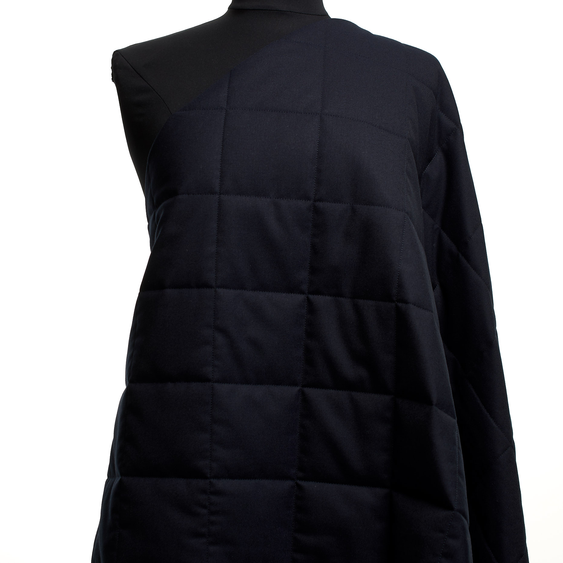 TWILL, QUILTED, WOOL BLEND, PARISIAN NIGHT (F000044552) - Mannequin