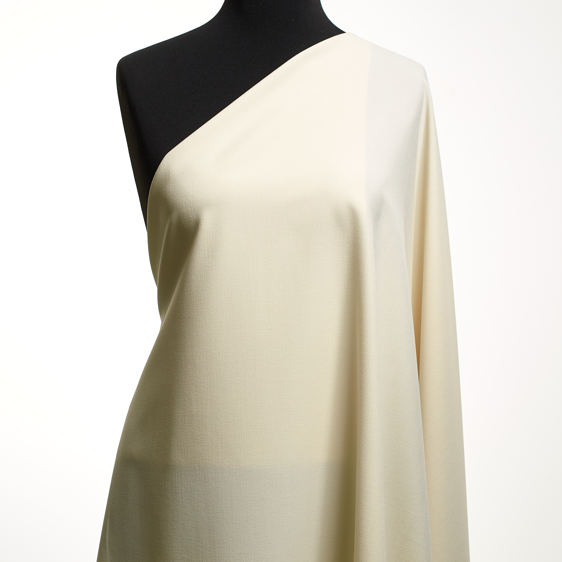 TWILL, VISCOSE BLEND, ELASTIC, SNOW WHITE (F000049348) - Mannequin
