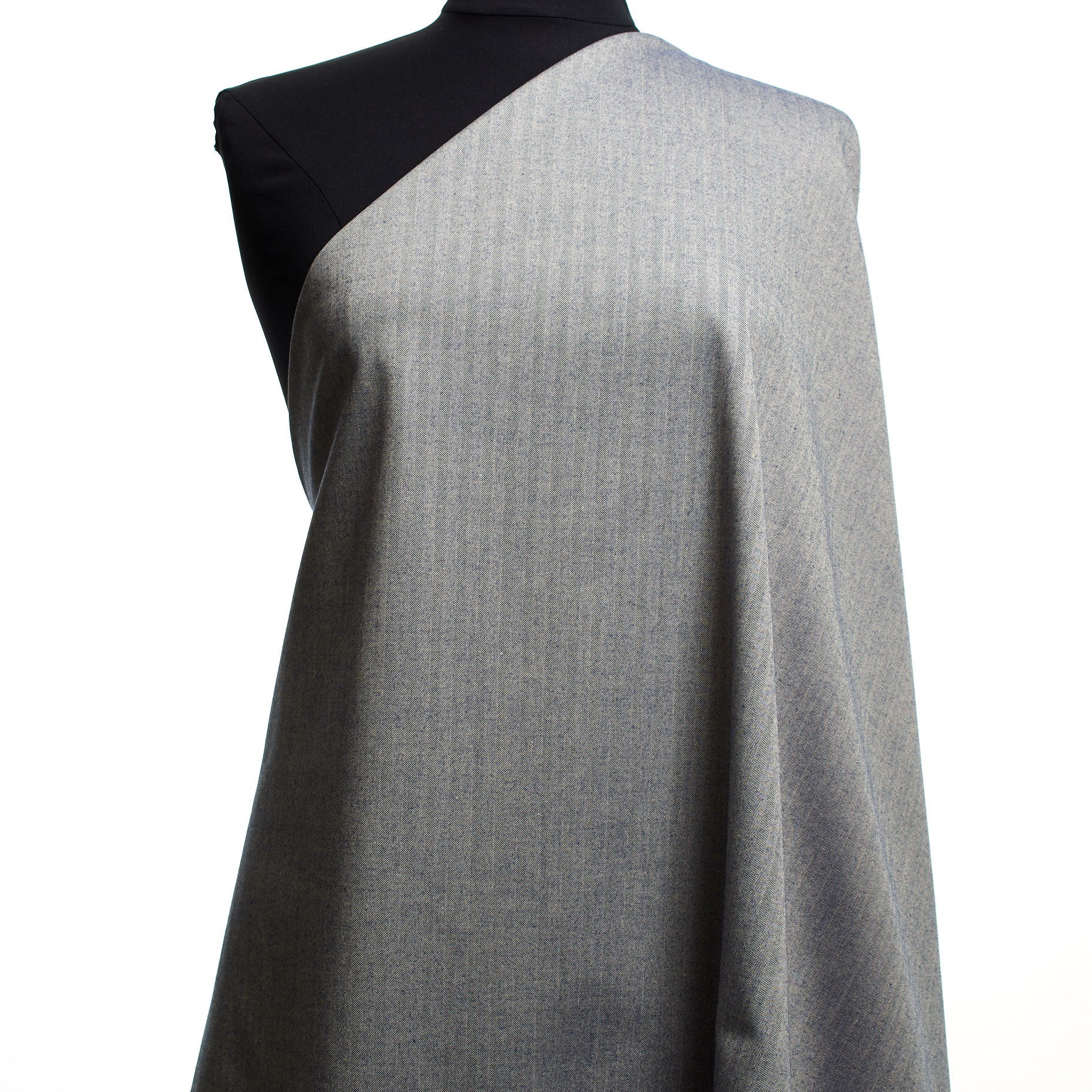 COTTON, HERRINGBONE, MEDIEVAL BLUE (F000043829) - Mannequin