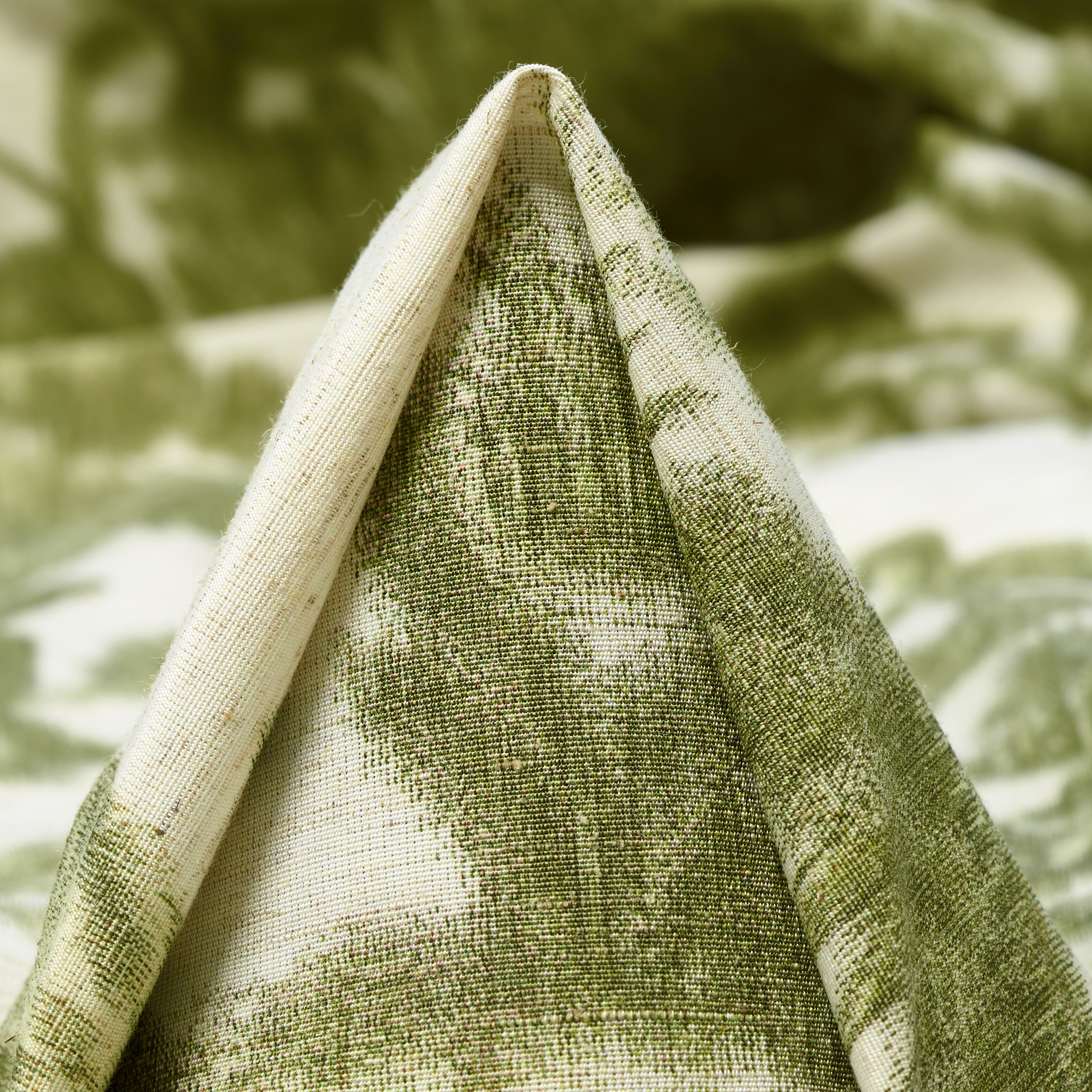 JACQUARD, CHINÉ, LINEN BLEND, WHITE ONYX&MISTLETOE (P000005660)