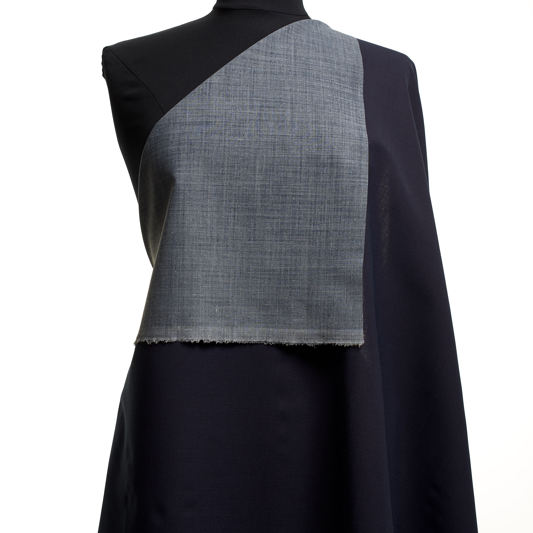 Laine Légère, Black Iris (F000044294) - Mannequin