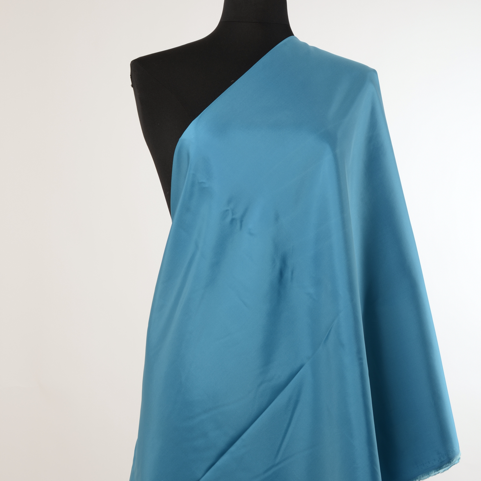LINING, VISCOSE, BLUE LAGOON (F000003292) - Mannequin