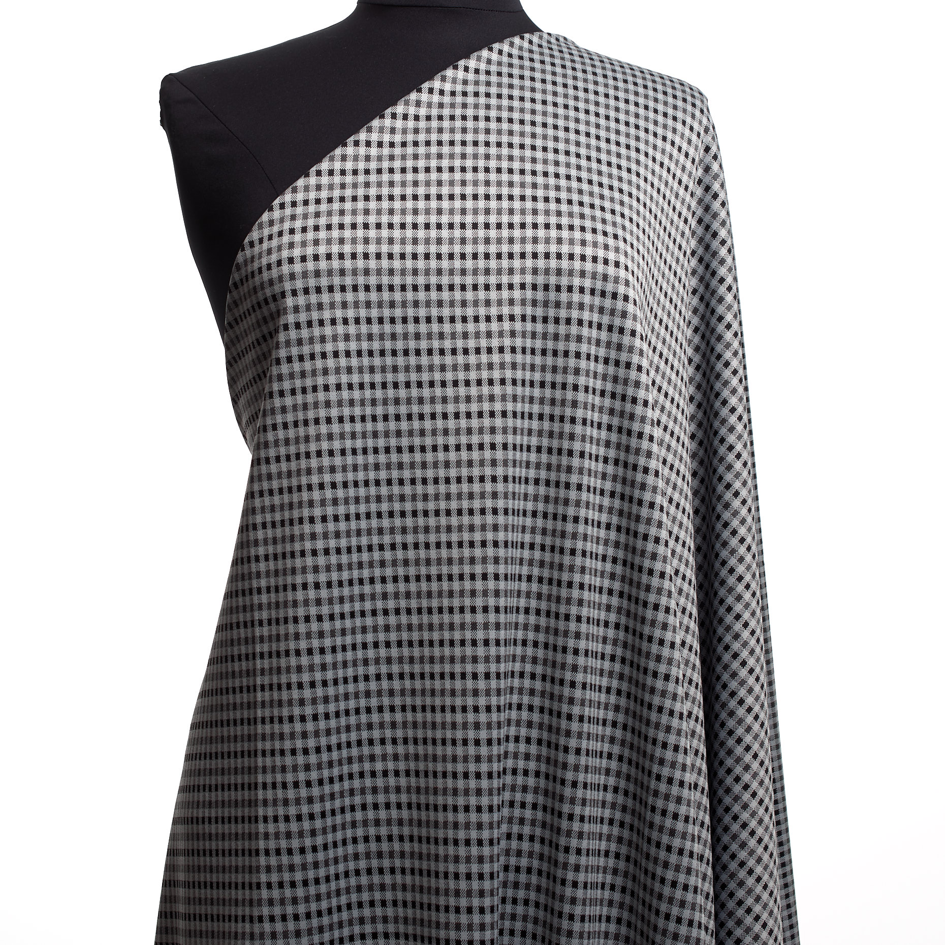 Трикотаж, Жаккард , Клетка, Raven Black&Ghost Gray (F000042156) - Манекен