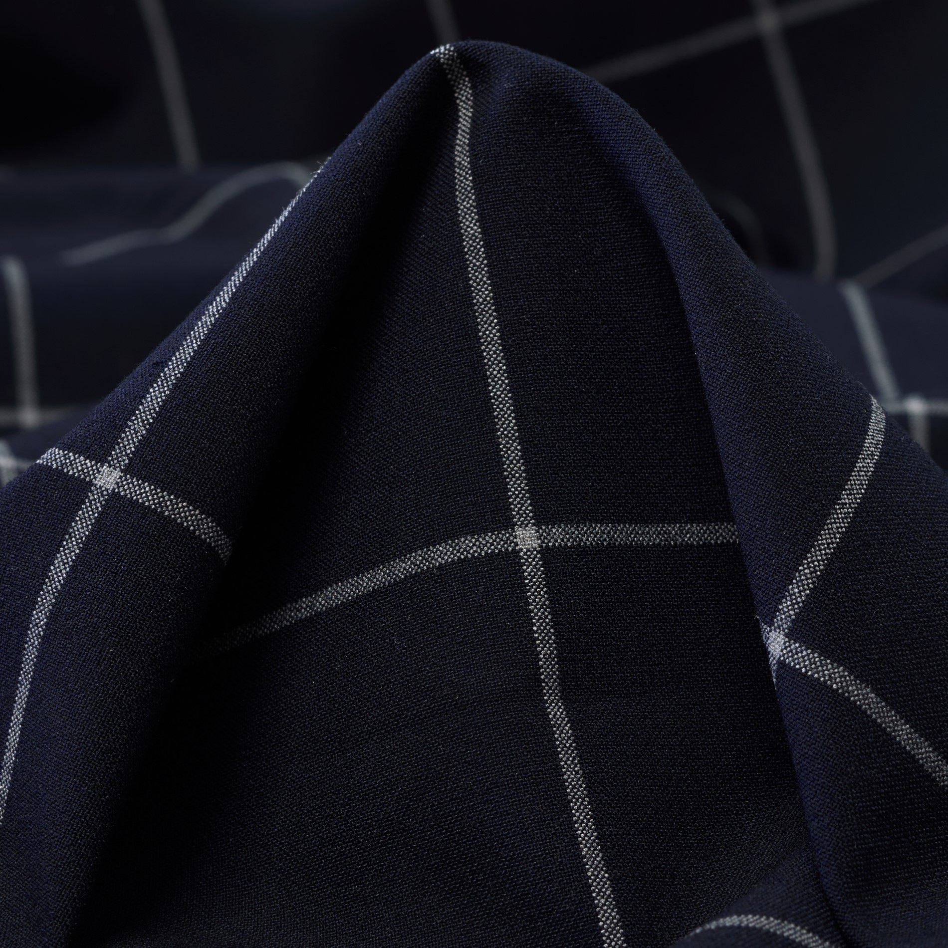 VISCOSE BLEND, ELASTIC, CHECK, BLACK IRIS (F000031119)