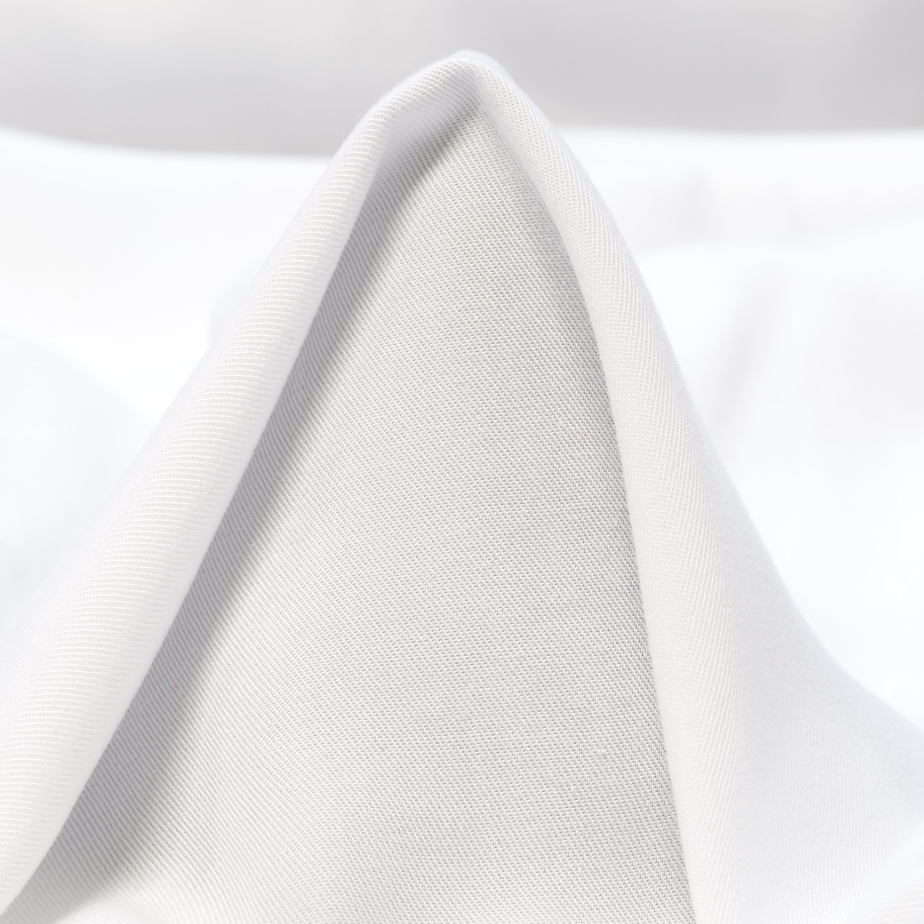 TENCEL, TWILL, BRILLIANT WHITE (P000001190)