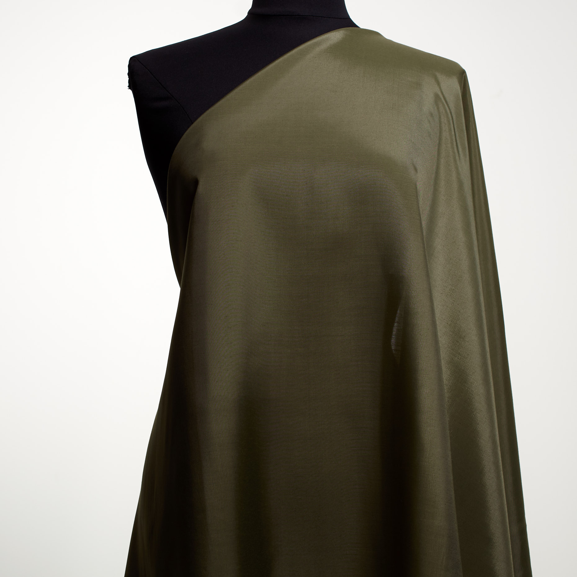 Batiste, Modal, Olive Night (F000043552) - Mannequin