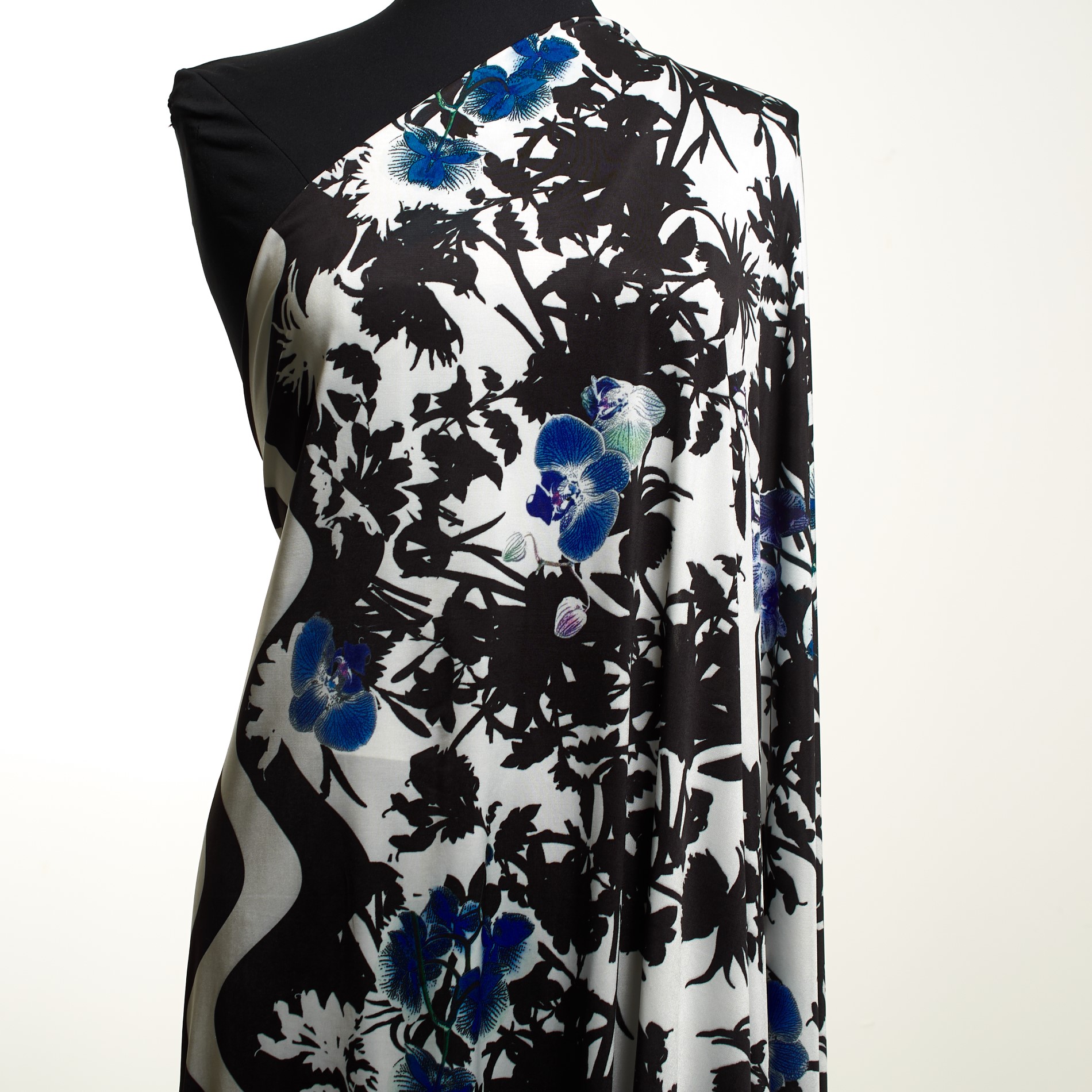 Single Jersey, Stampato, Atomic Blue&Brilliant White (F000031404) - Manichino