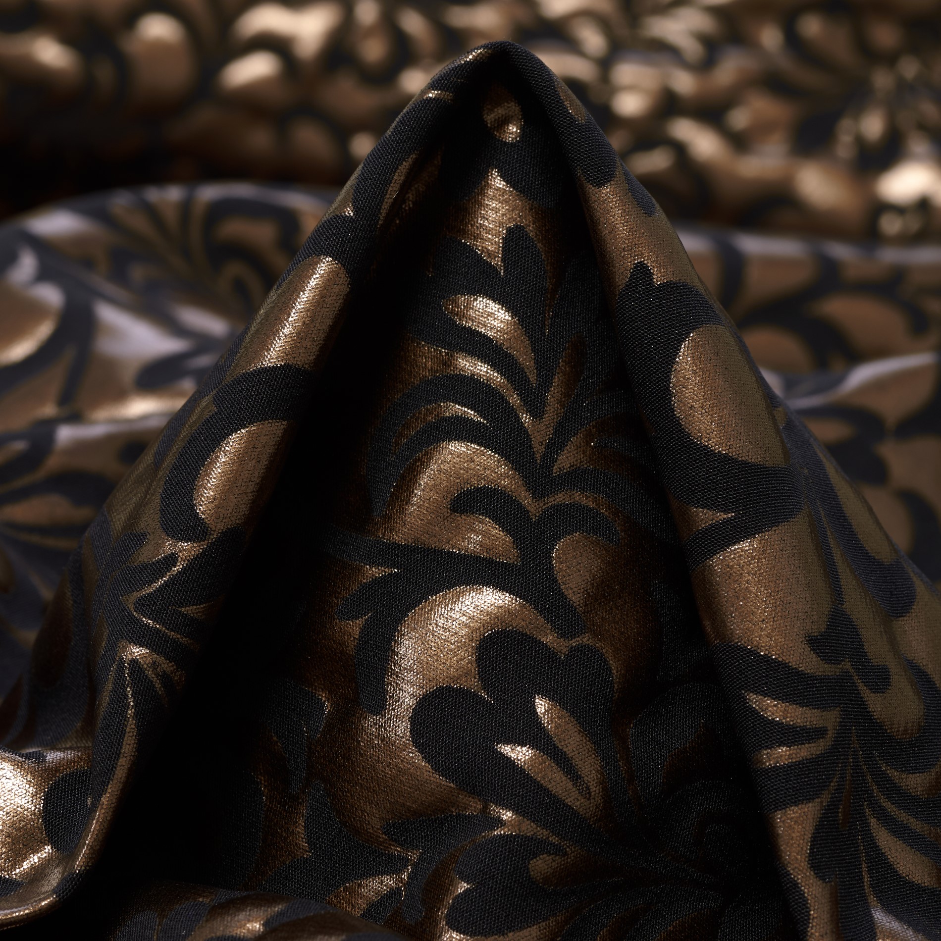 TECHNO JERSEY, SHIMMERING, HIGH ELASTICITY, PALE GOLD (AQ000140)