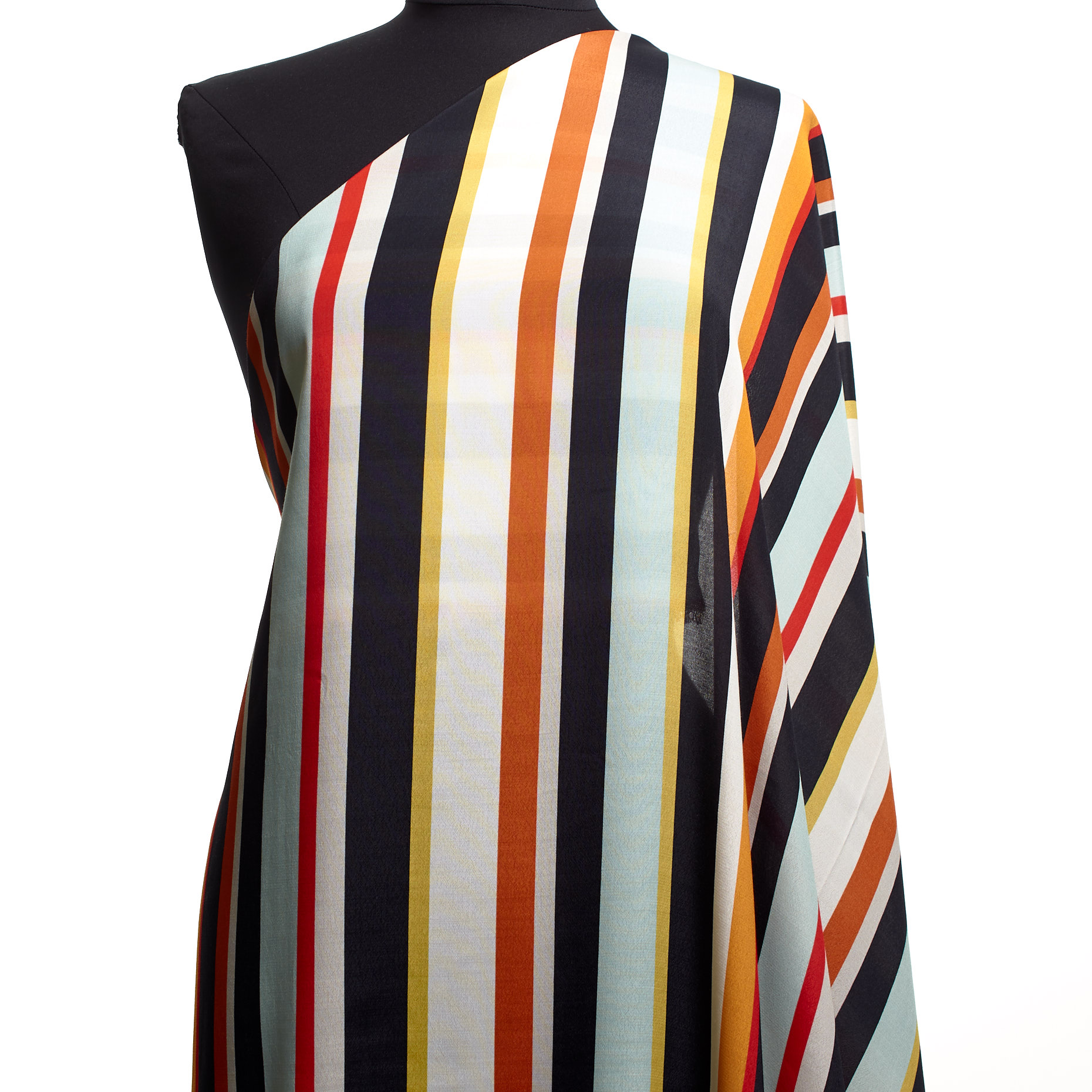 CRÊPE, VISCOSE, STRIPES, WHITE JADE (F000040014) - Mannequin