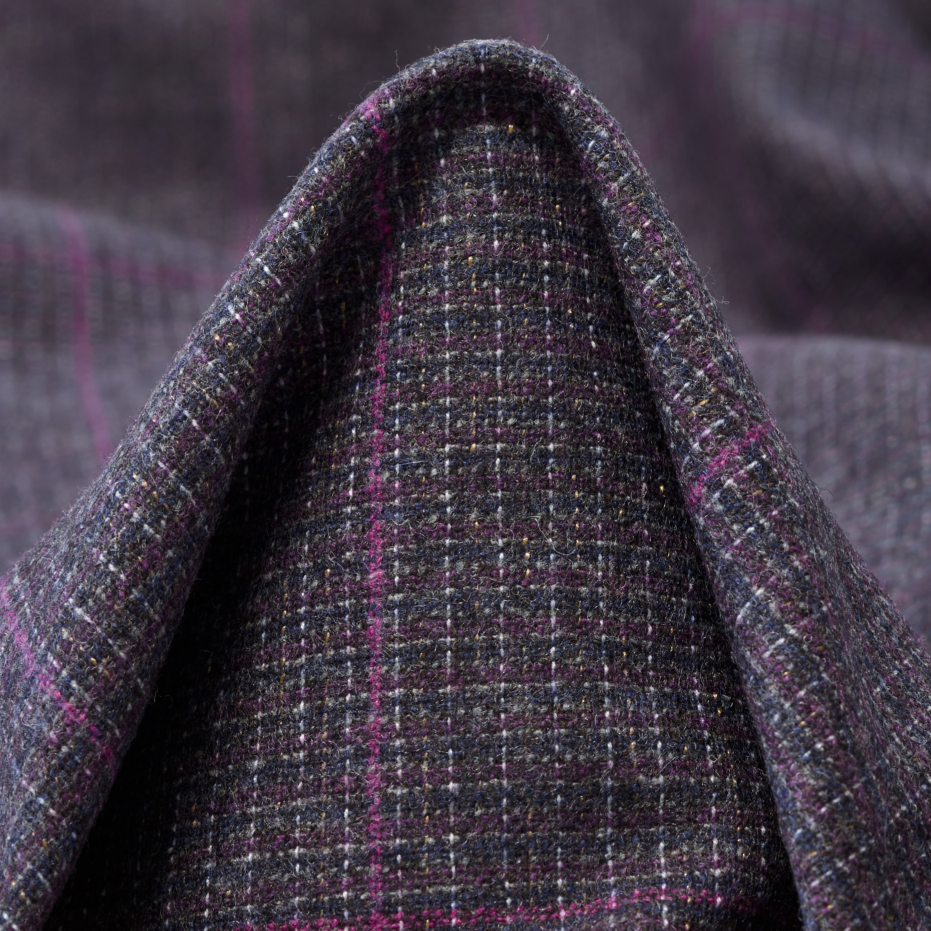 FLANNEL, WOOL, CHECK, GRAPE (F0002267)
