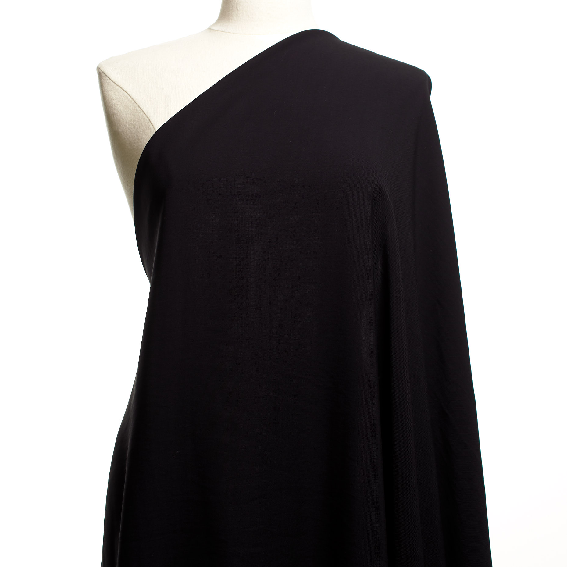 Sarga, Viscosa, Raven Black (F000040036) - Maniquí