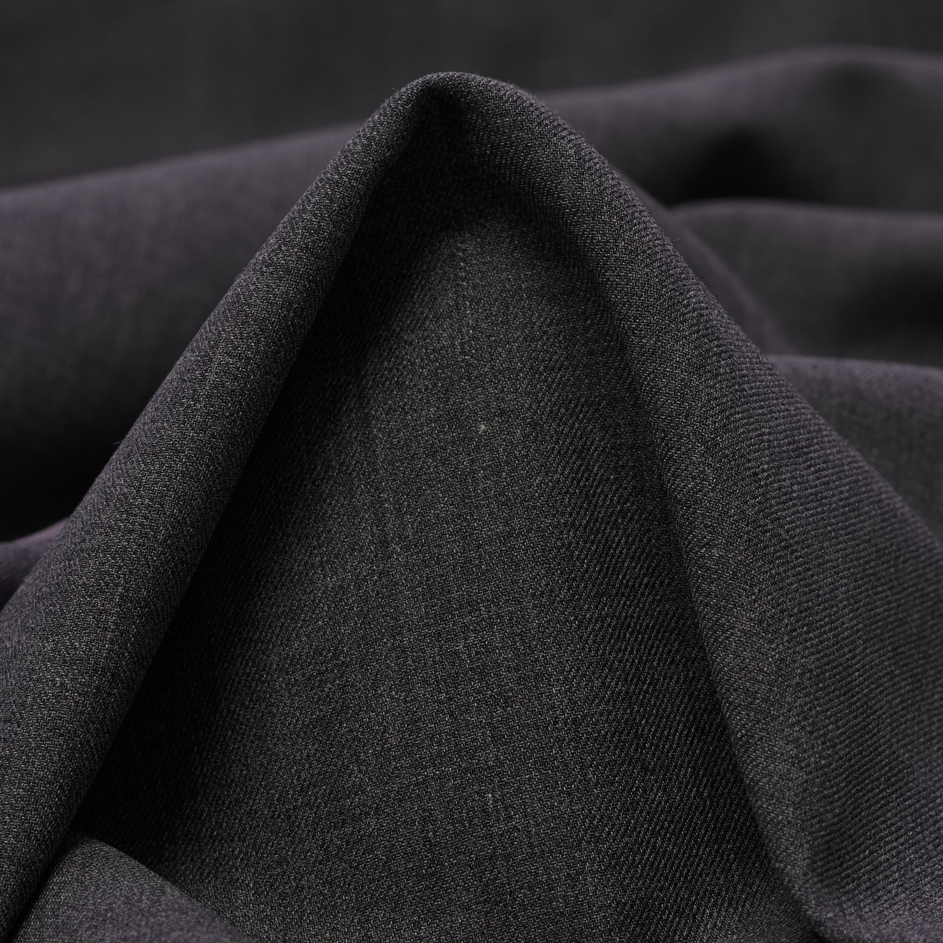 COOL WOOL, VIRGIN WOOL, MELANGE, DARK SHADOW (F000032511)