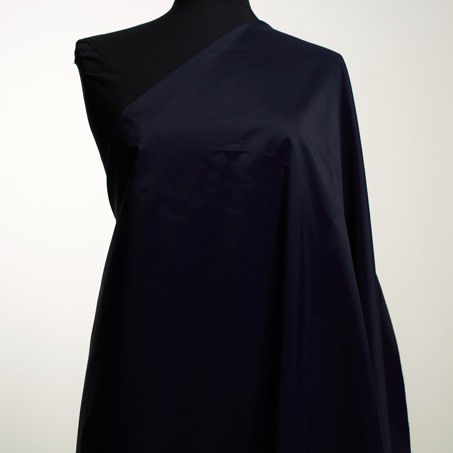 Twill, Nylon, Parisian Night (F000031654) - Manekin